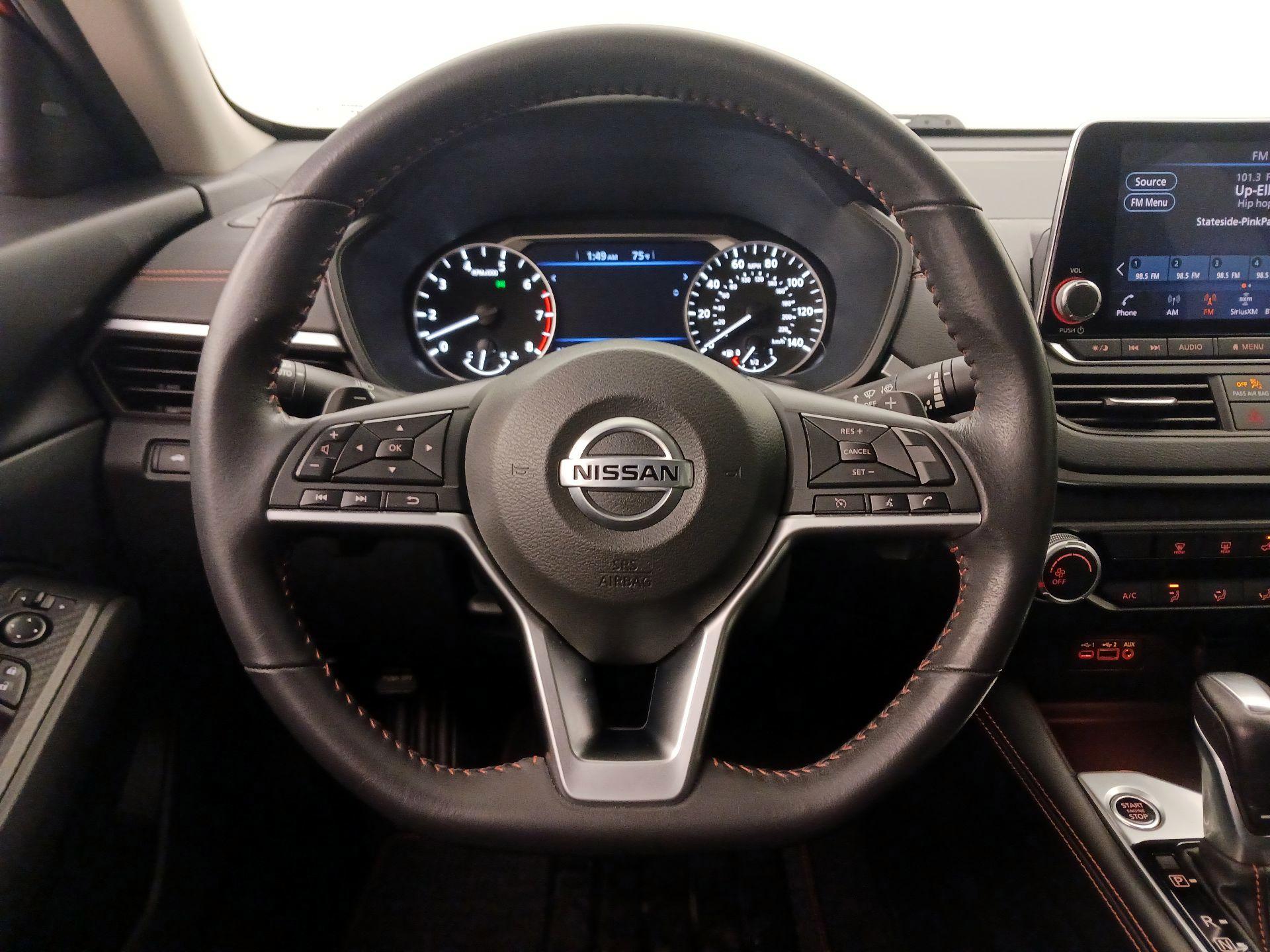Thumbnail: 2022 Nissan Altima - 10