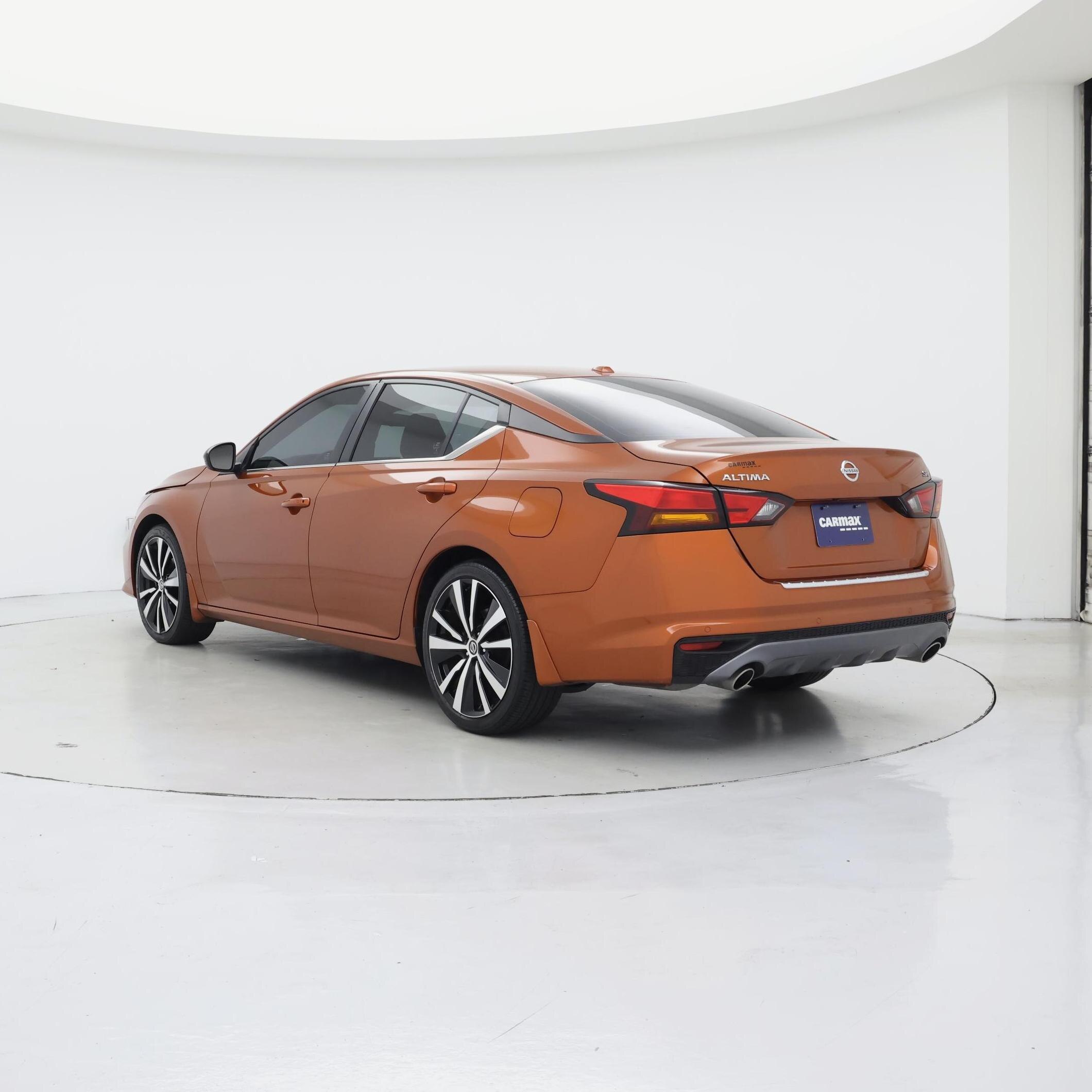 Thumbnail: 2022 Nissan Altima - 2