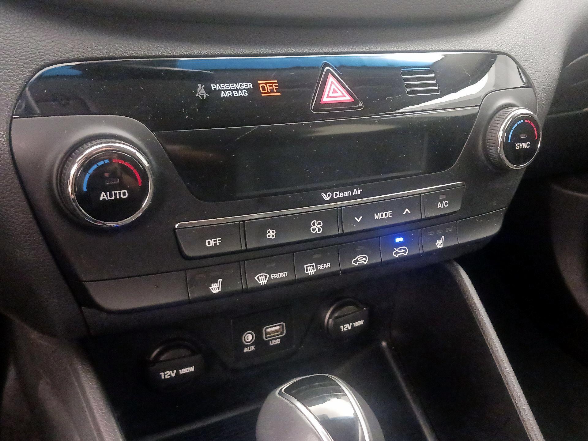 Thumbnail: 2017 Hyundai Tucson - 17