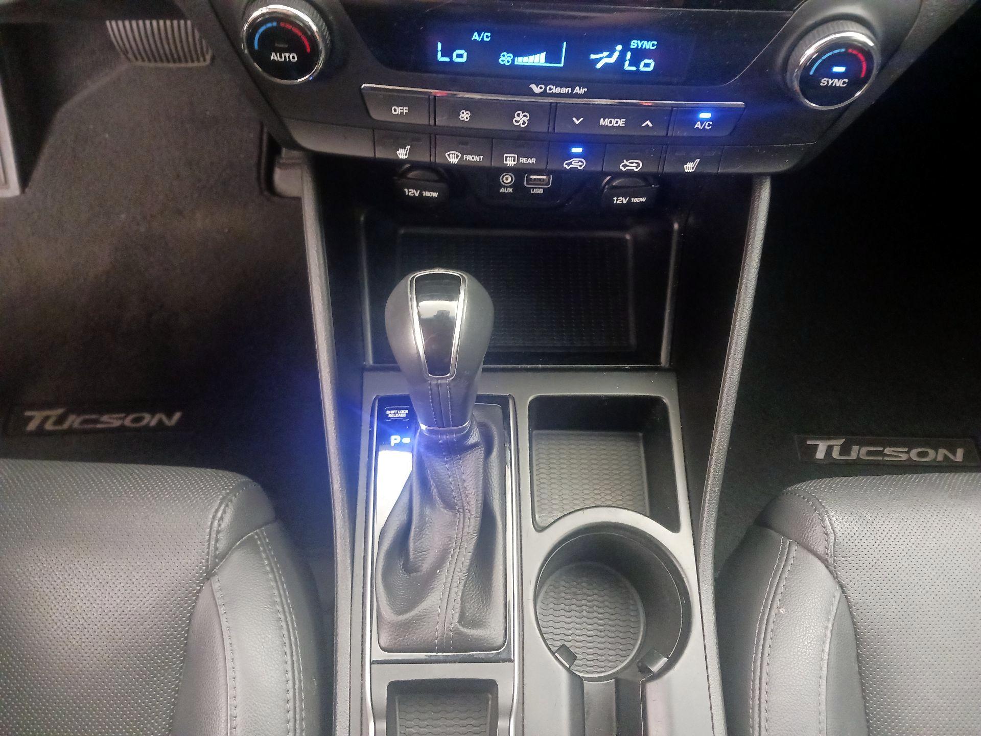 Thumbnail: 2017 Hyundai Tucson - 18