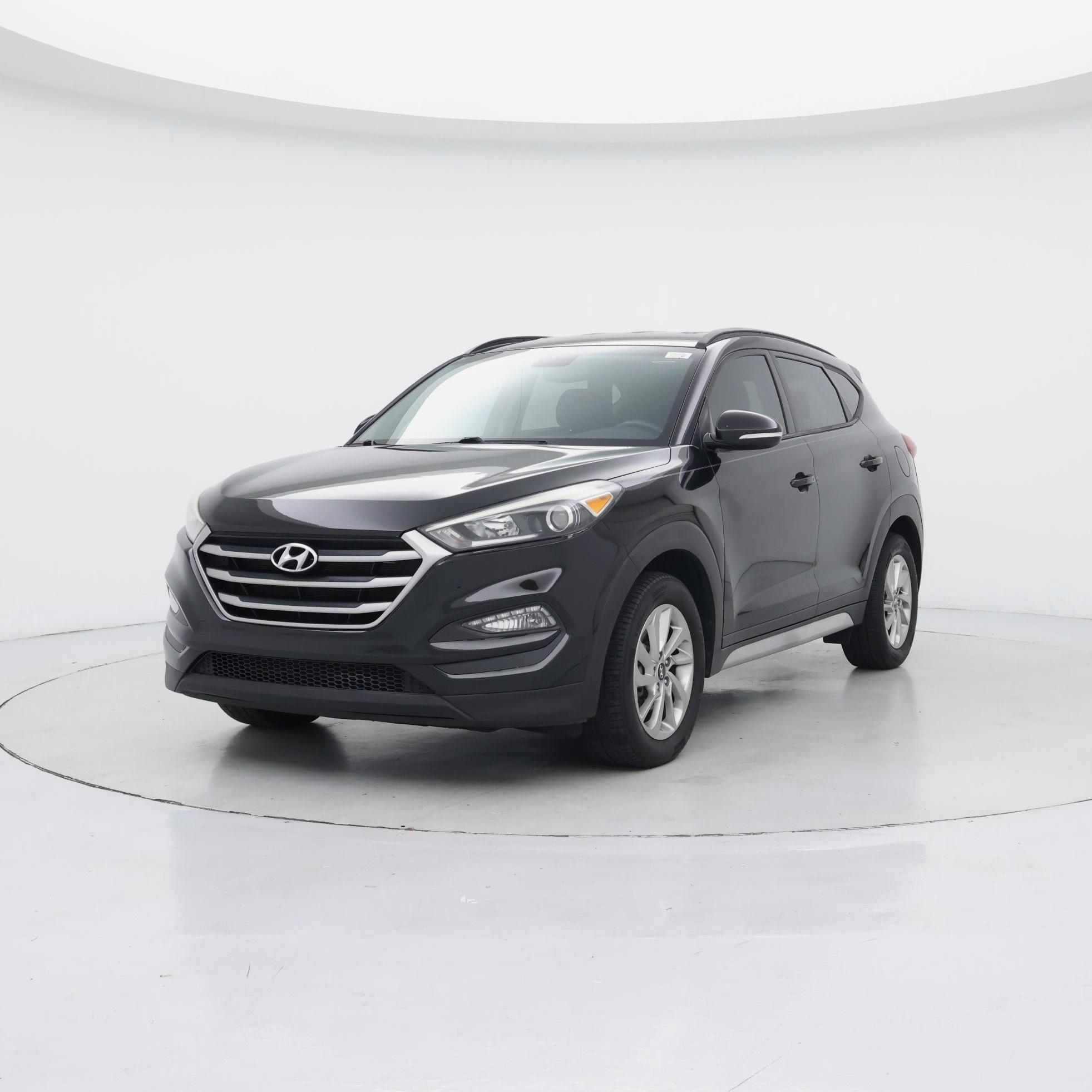 Thumbnail: 2017 Hyundai Tucson - 4