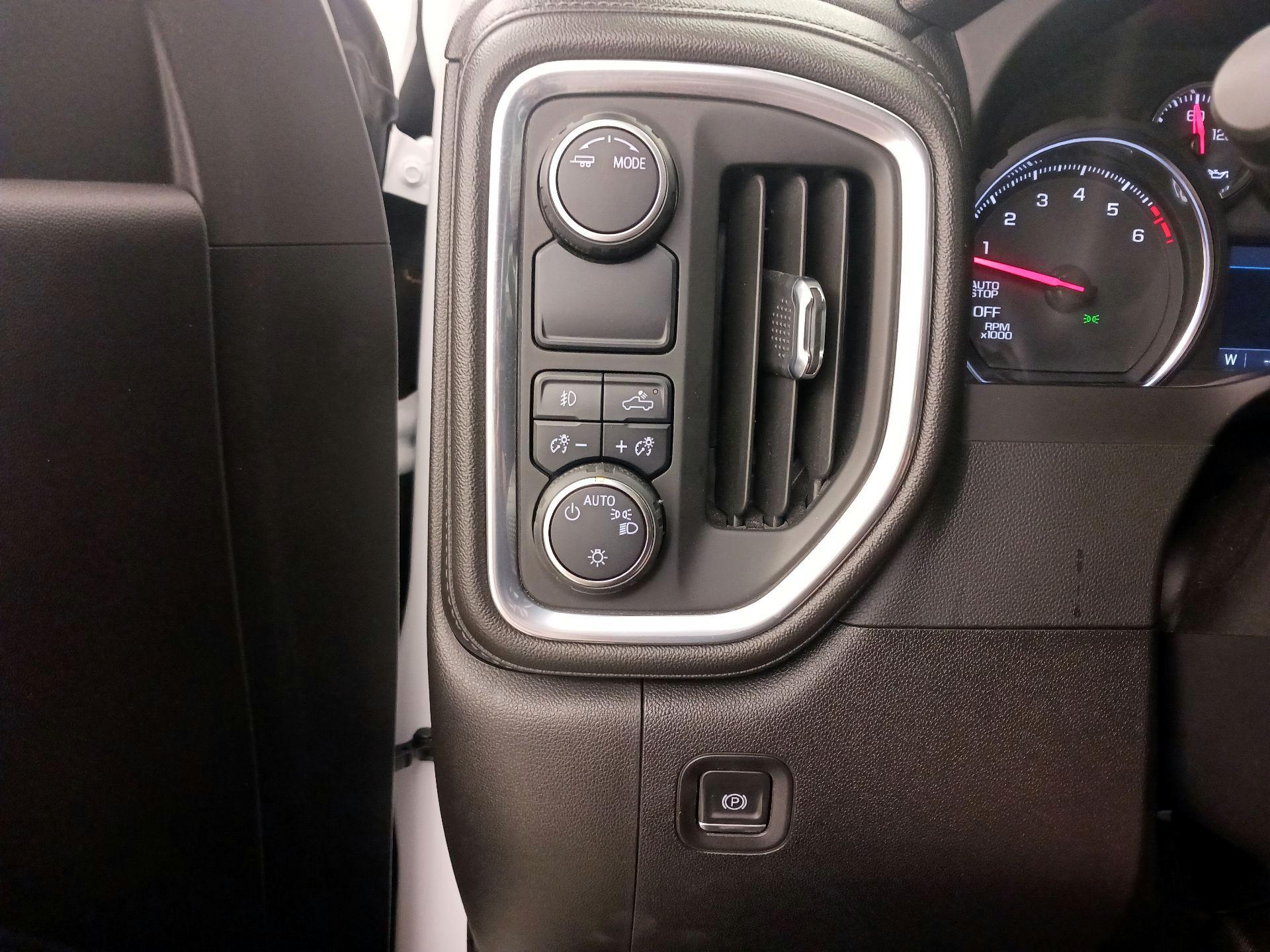 Thumbnail: 2022 Chevrolet Silverado 1500 - 13