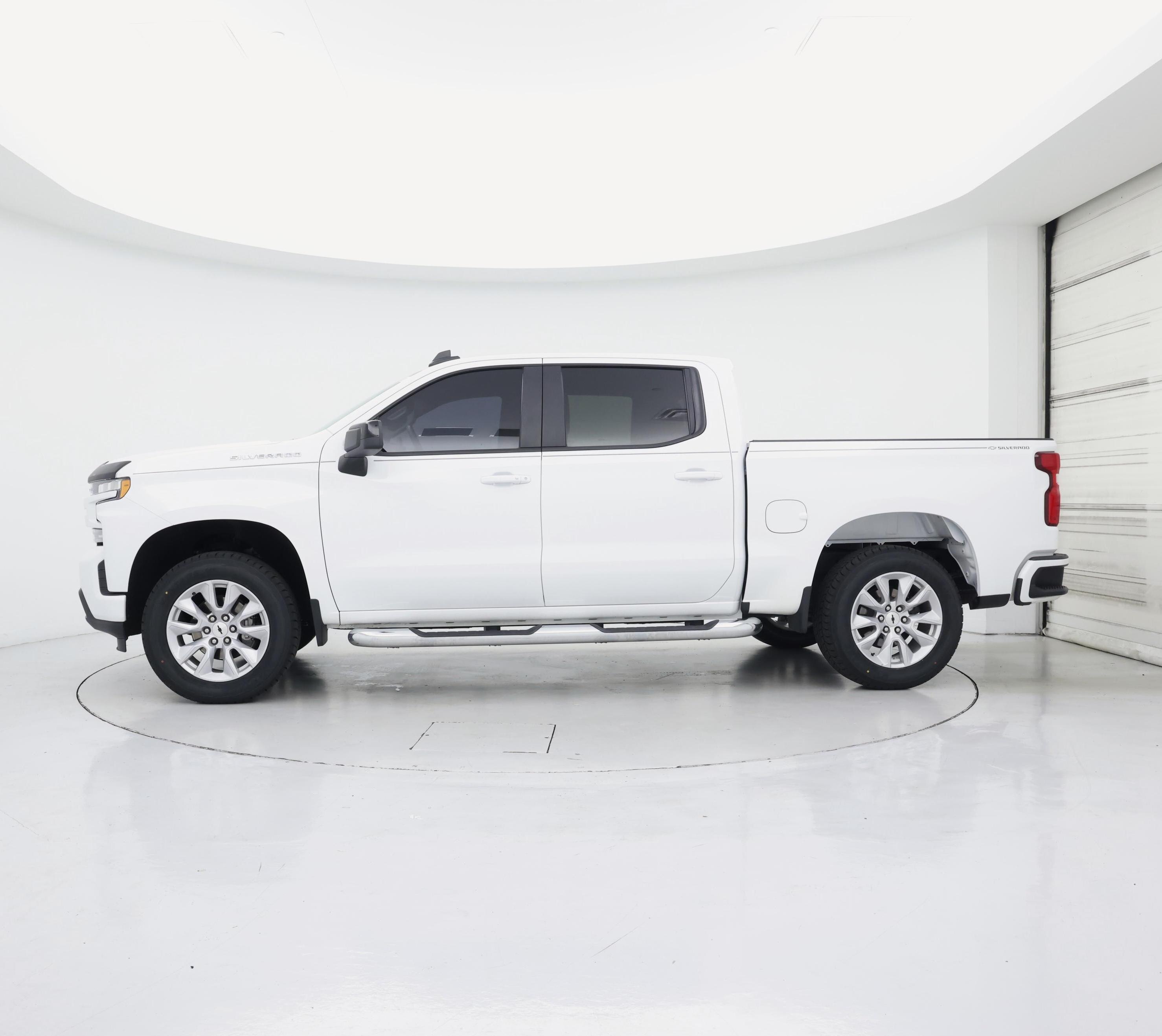 Thumbnail: 2022 Chevrolet Silverado 1500 - 3