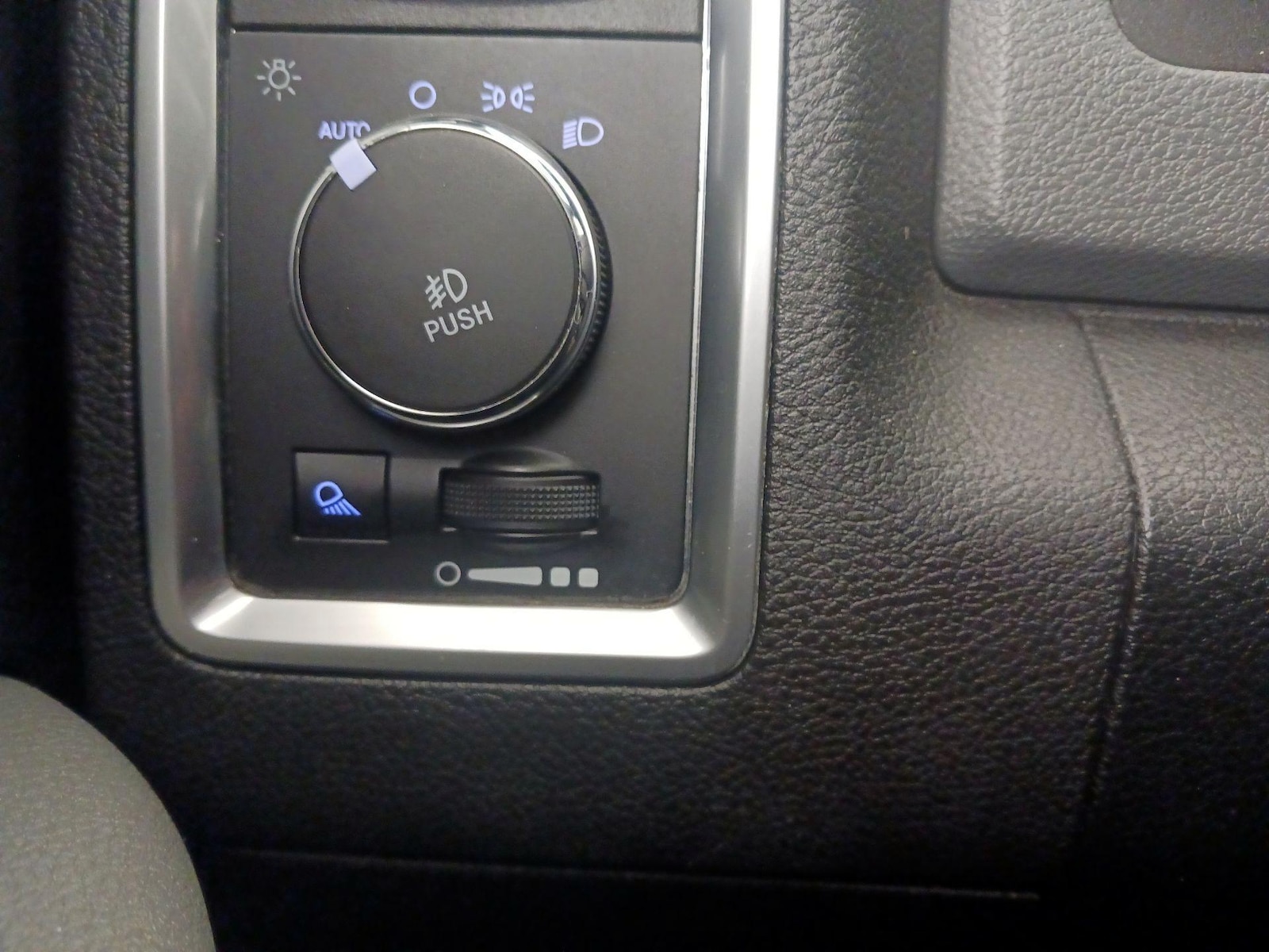 2017 RAM Ram 1500 Pickup Big Horn - Photo 14