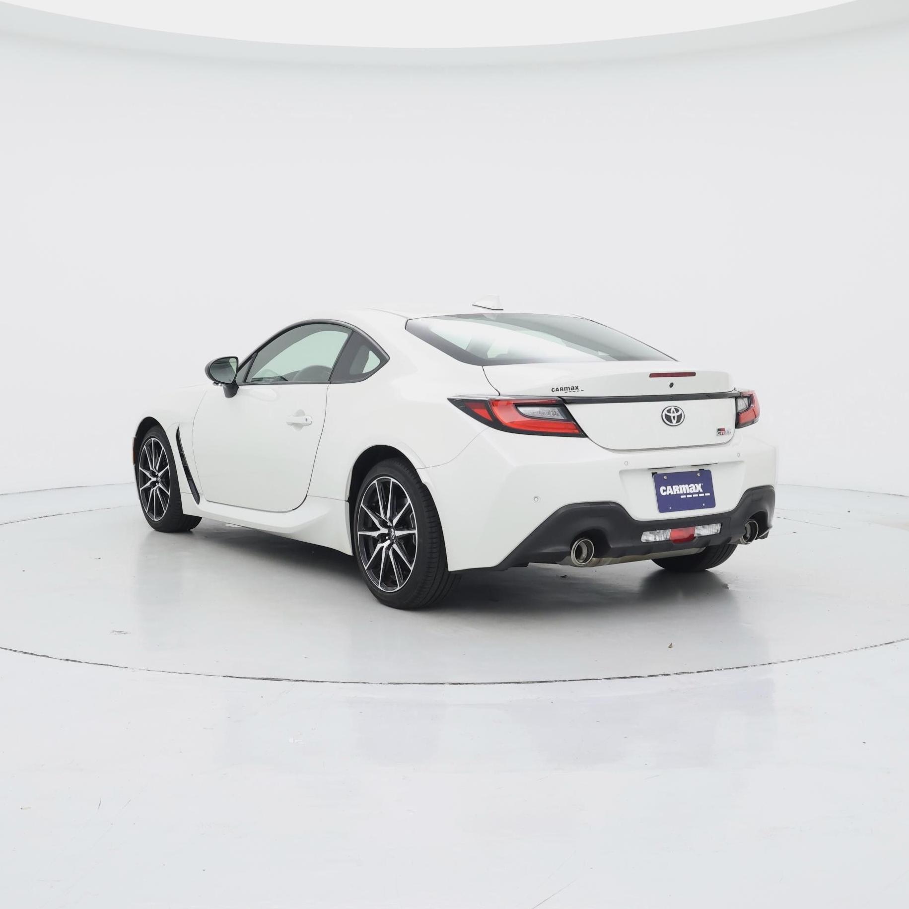 Thumbnail: 2023 Toyota GR86 - 2