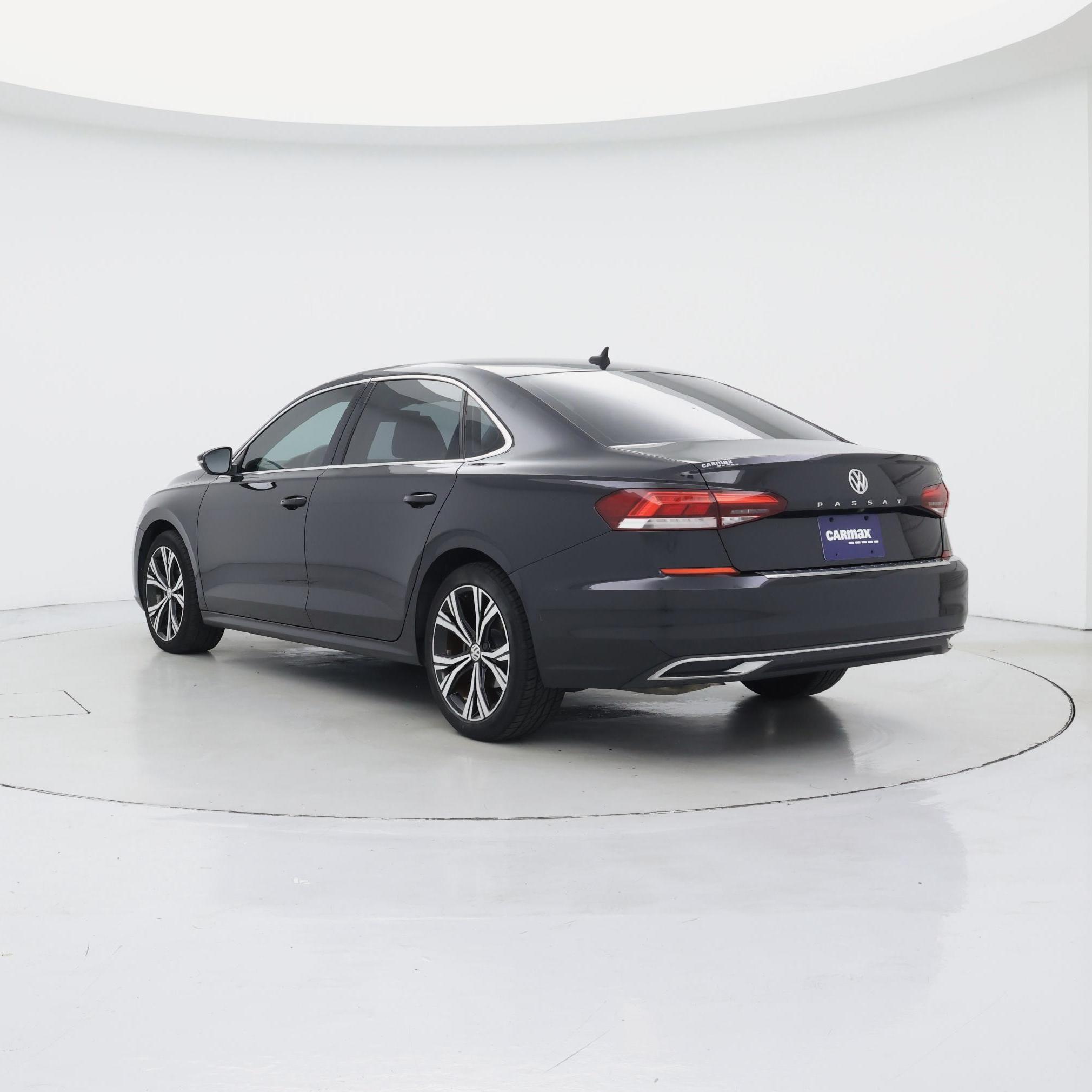 Thumbnail: 2022 Volkswagen Passat - 2