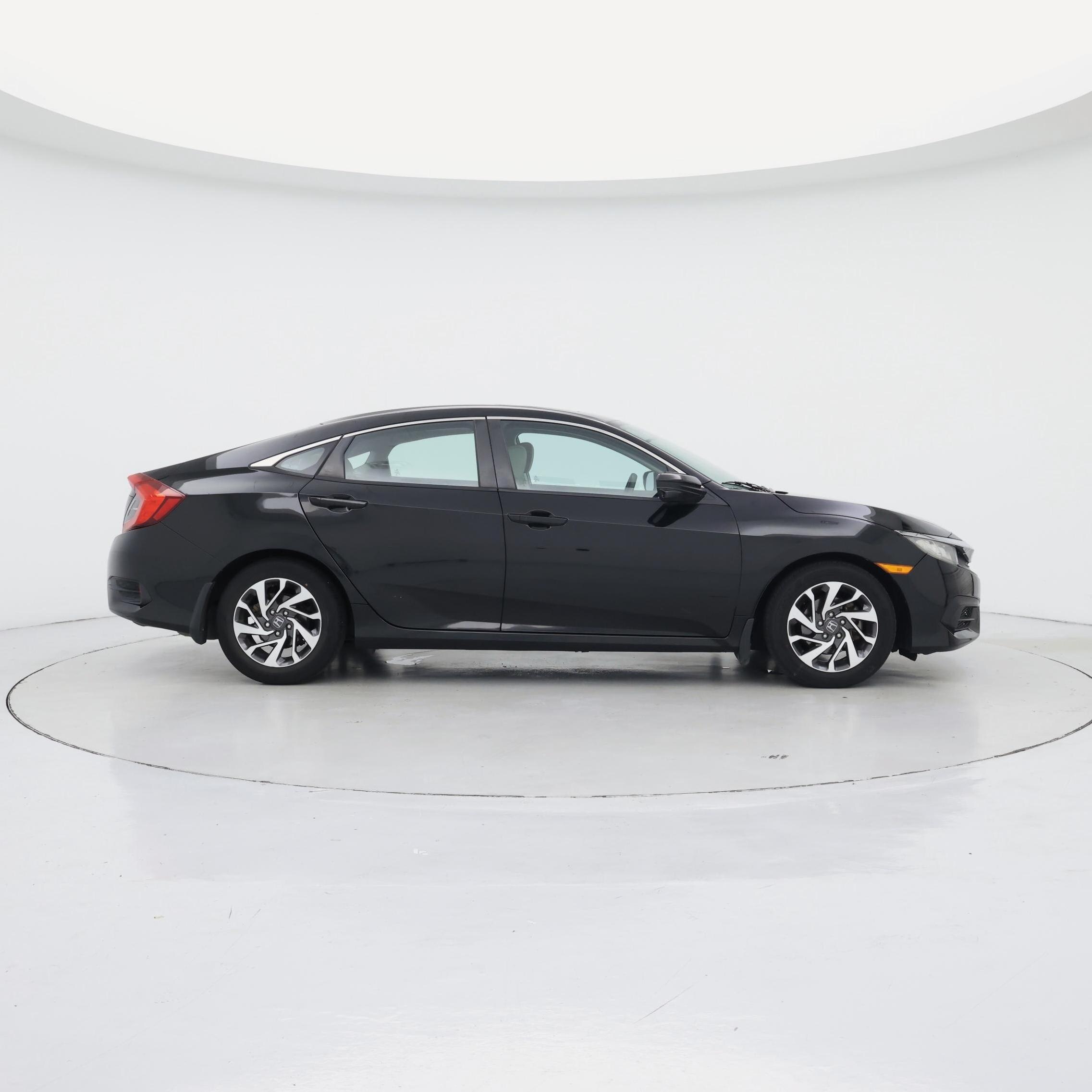 Thumbnail: 2016 Honda Civic - 7