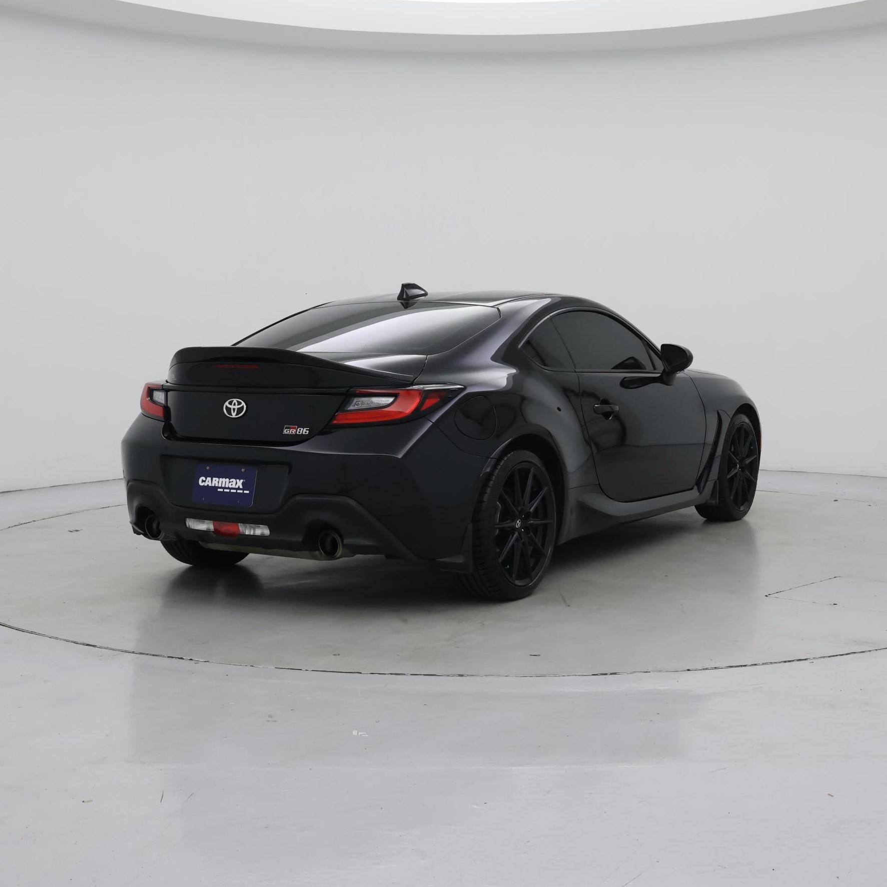 Thumbnail: 2023 Toyota GR86 - 8