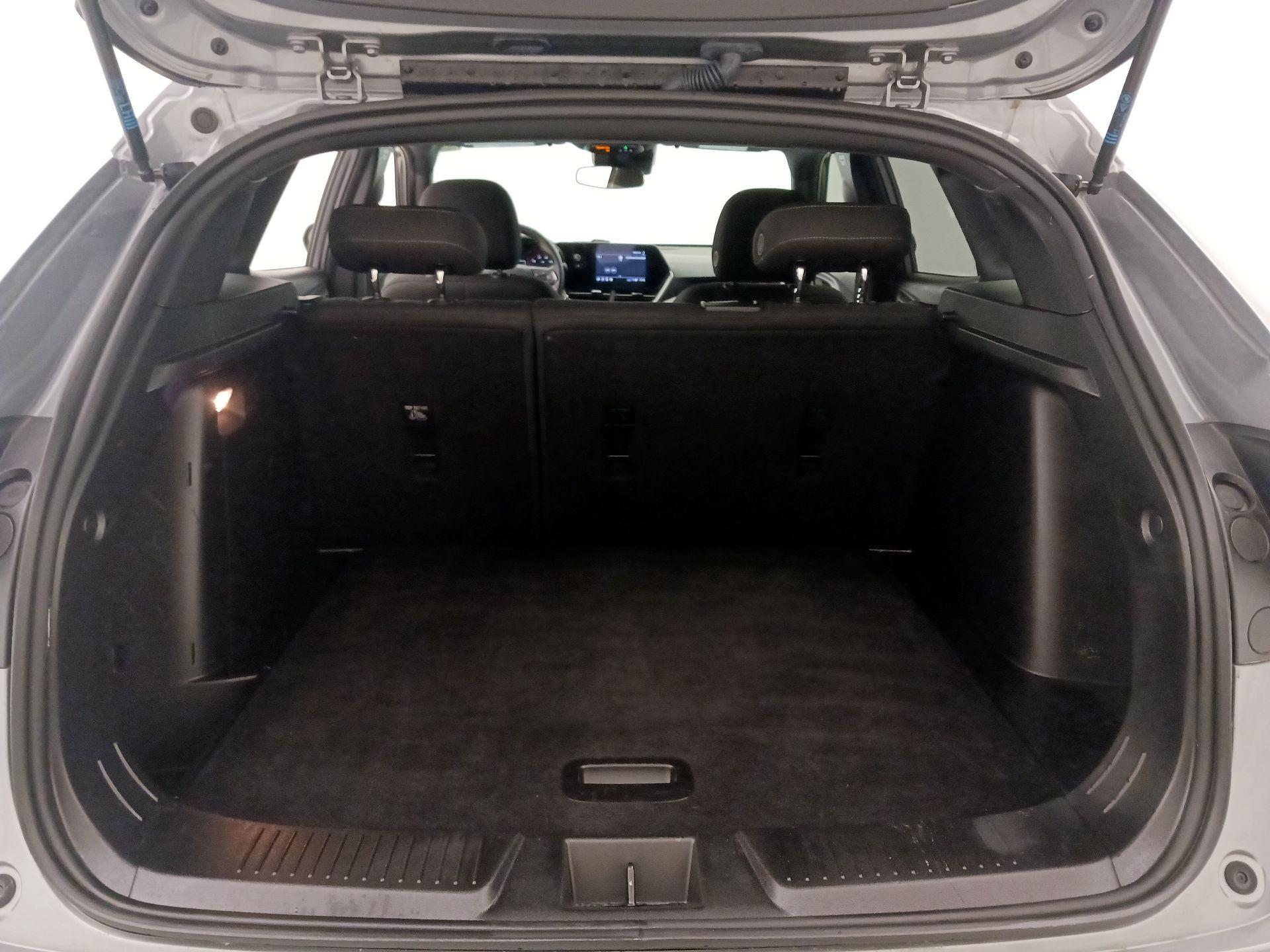 Thumbnail: 2024 Chevrolet Trax - 20