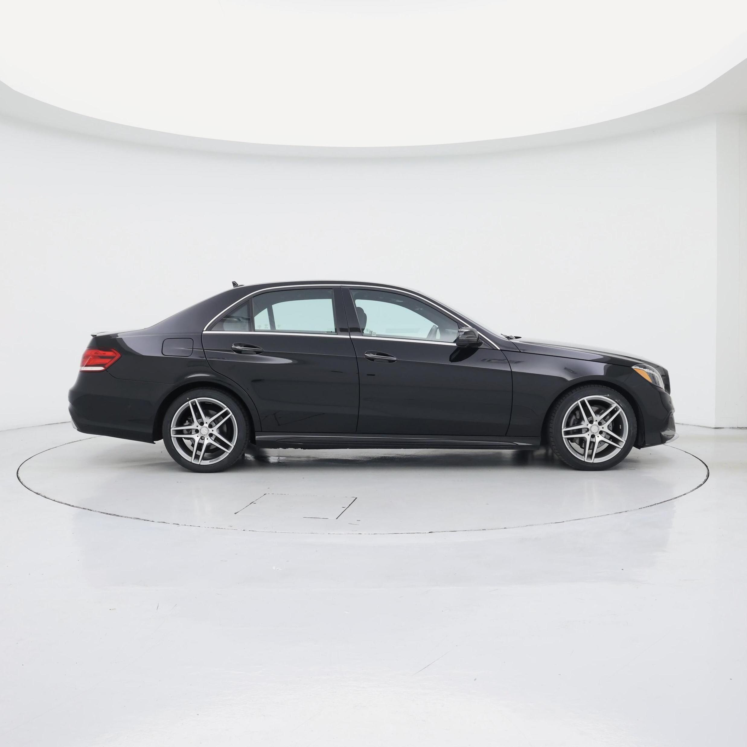 Thumbnail: 2015 Mercedes-Benz E-Class - 7