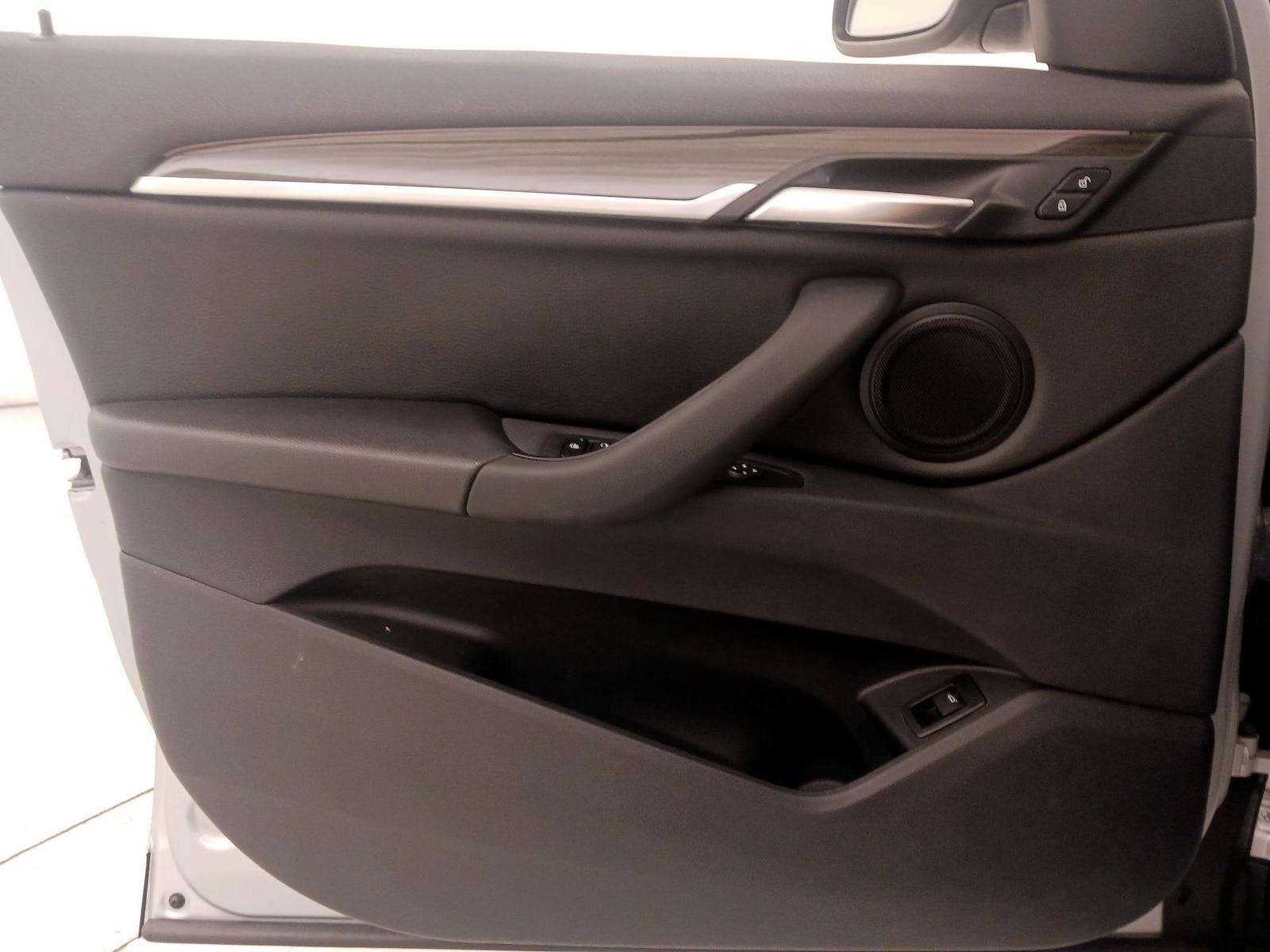 2018 BMW X1 28i - Photo 13