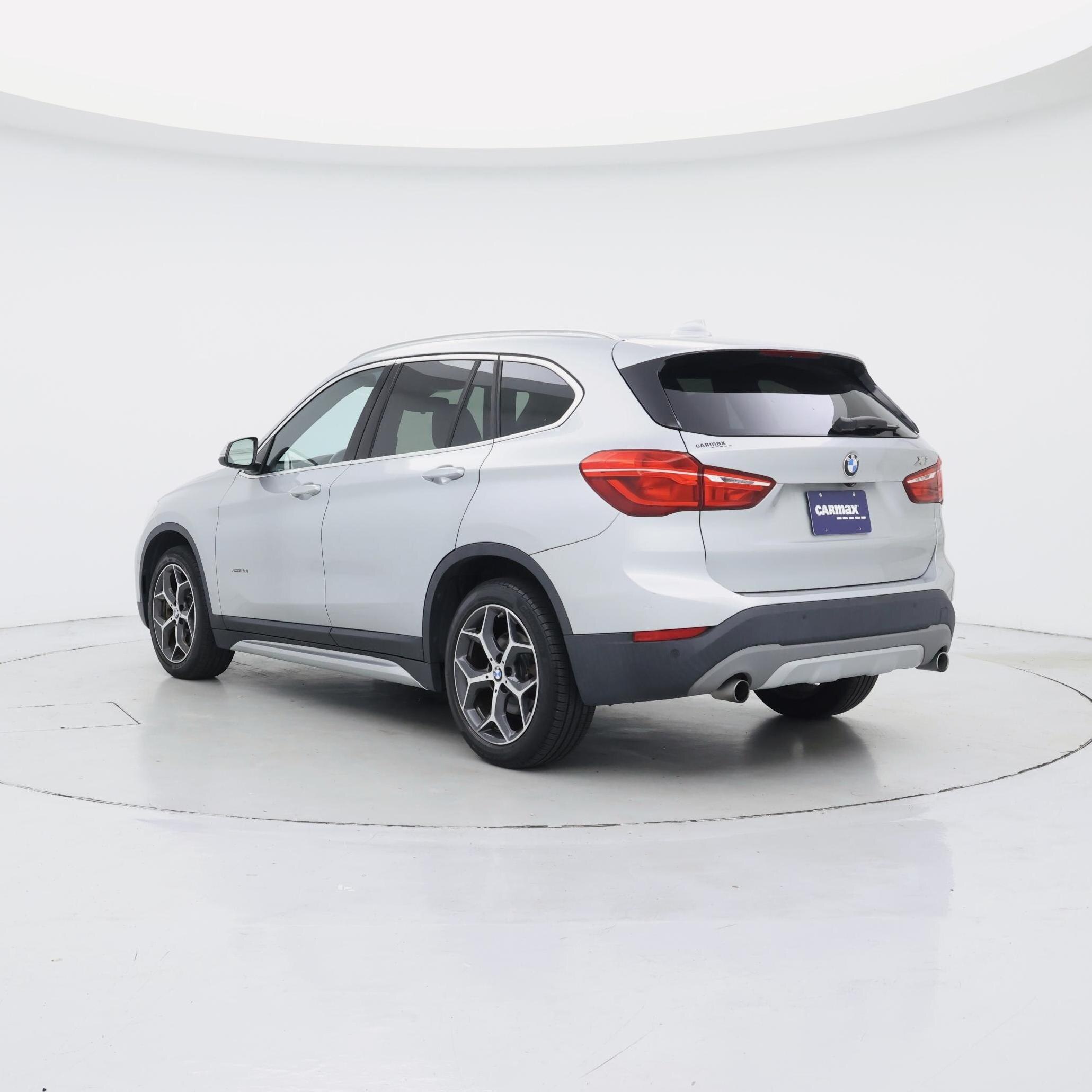Thumbnail: 2018 BMW X1 - 2