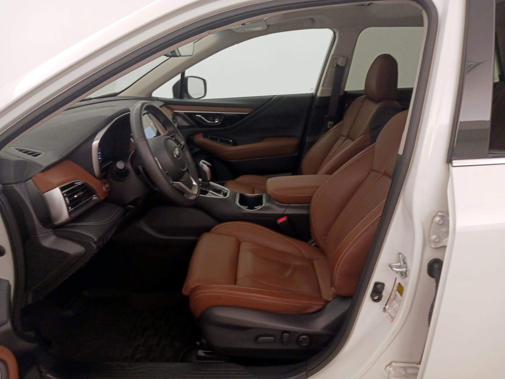 Thumbnail: 2022 Subaru Outback - 11