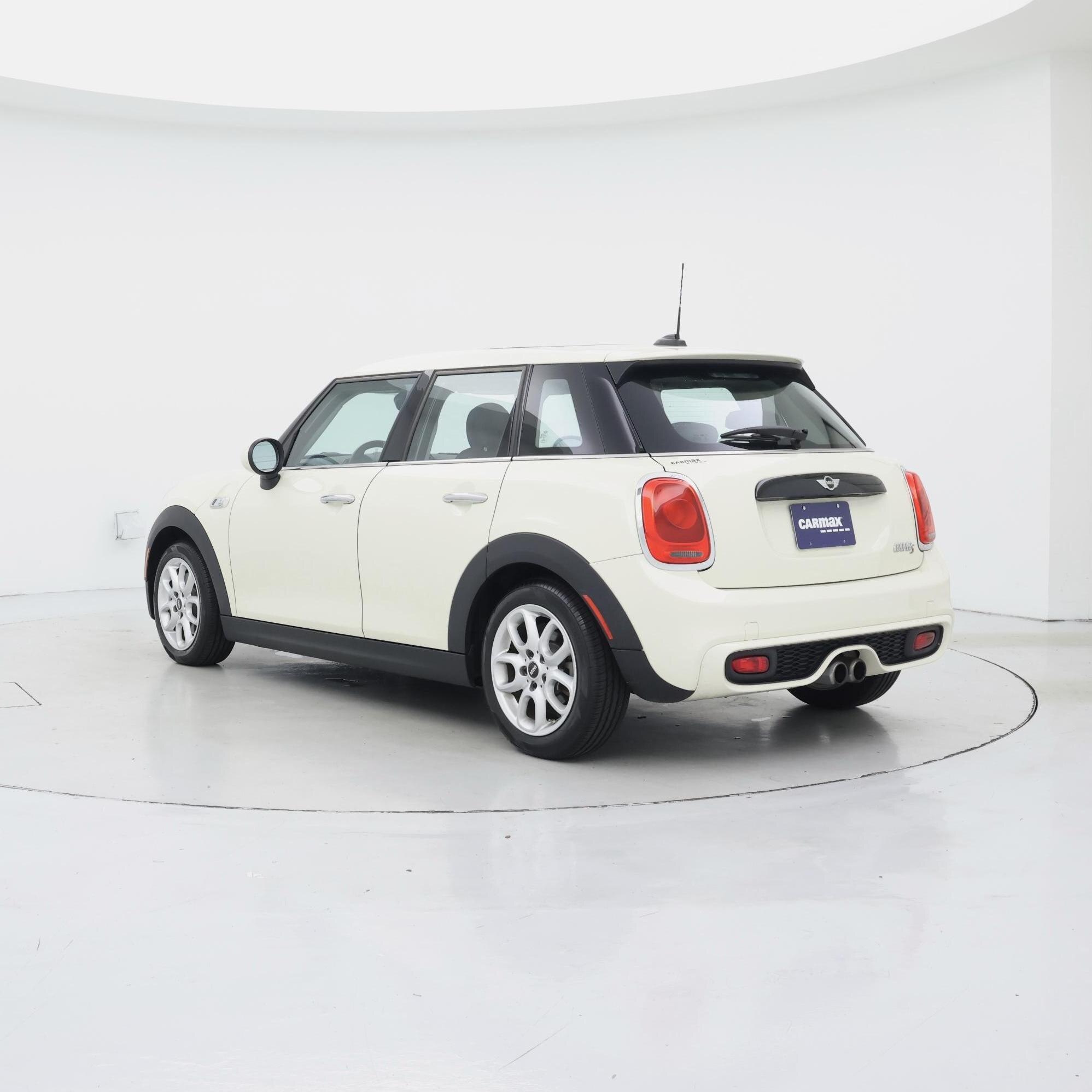 Thumbnail: 2015 MINI Cooper Hardtop - 2