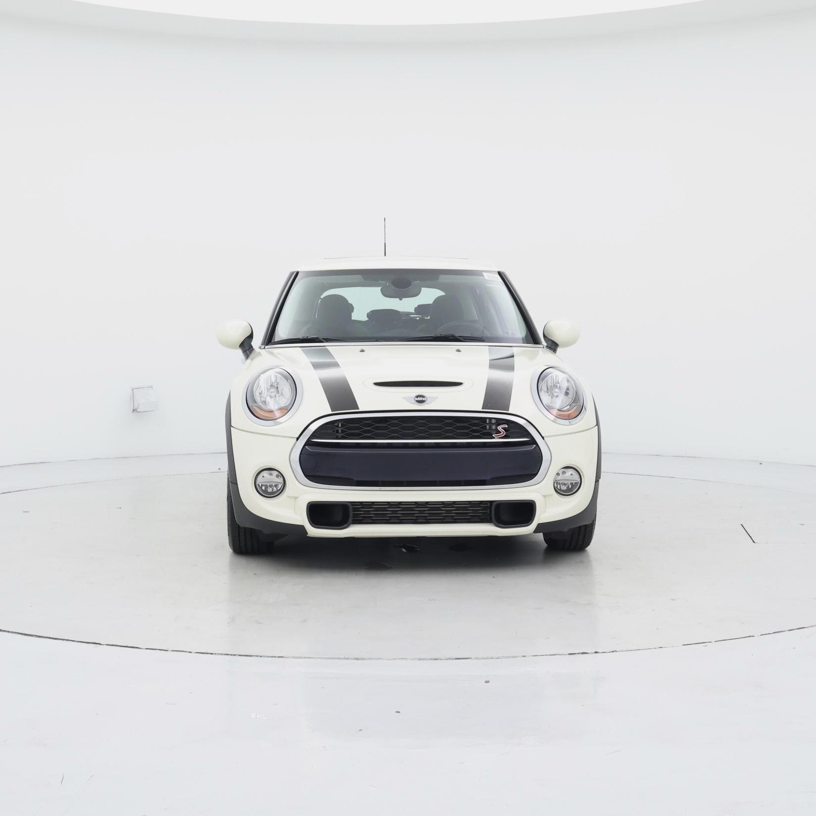Thumbnail: 2015 MINI Cooper Hardtop - 5