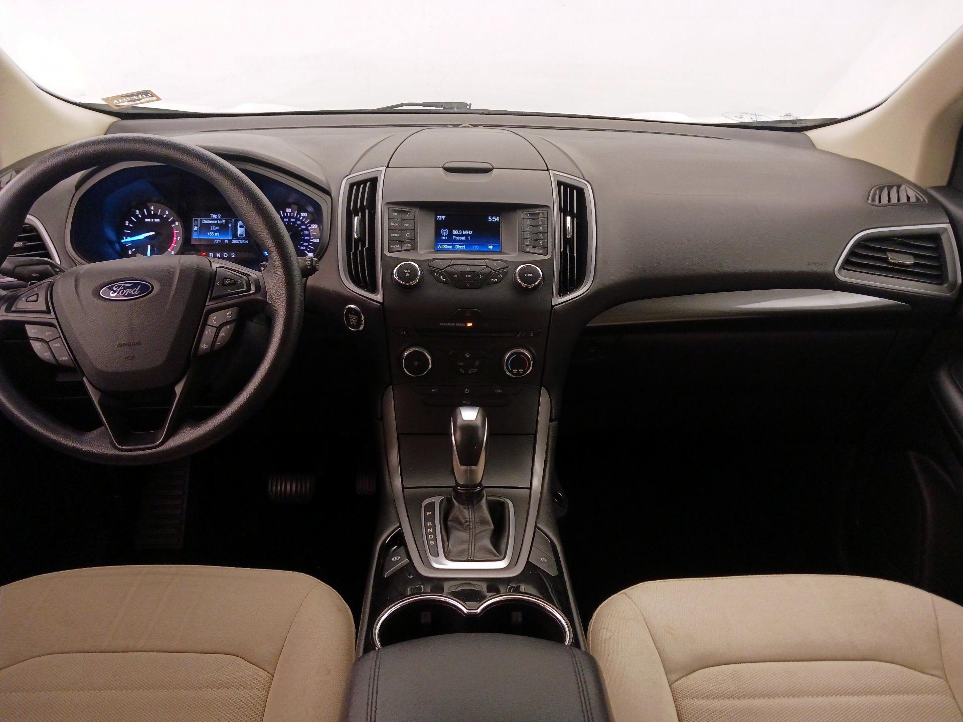 Thumbnail: 2016 Ford Edge - 9