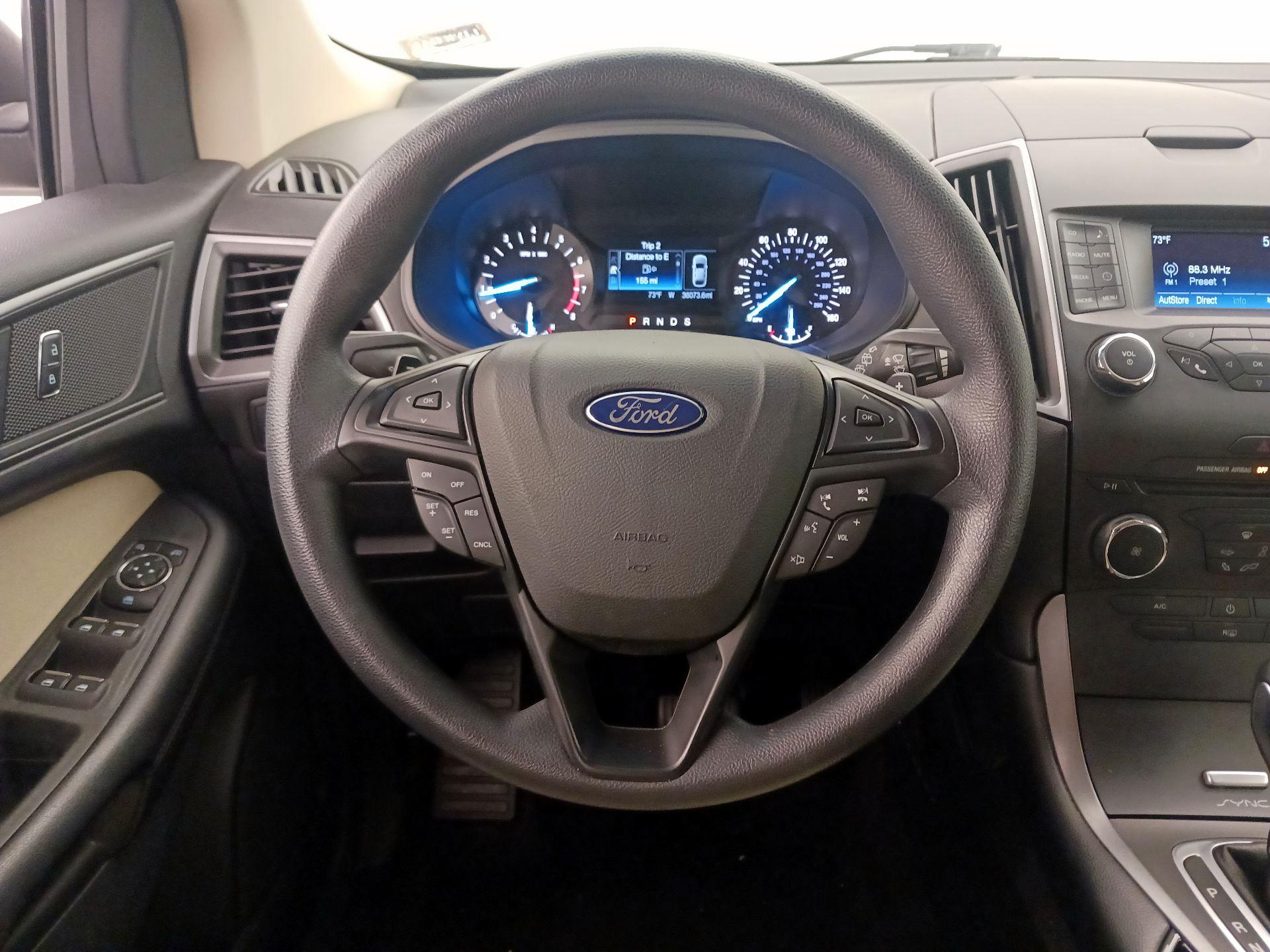 Thumbnail: 2016 Ford Edge - 10