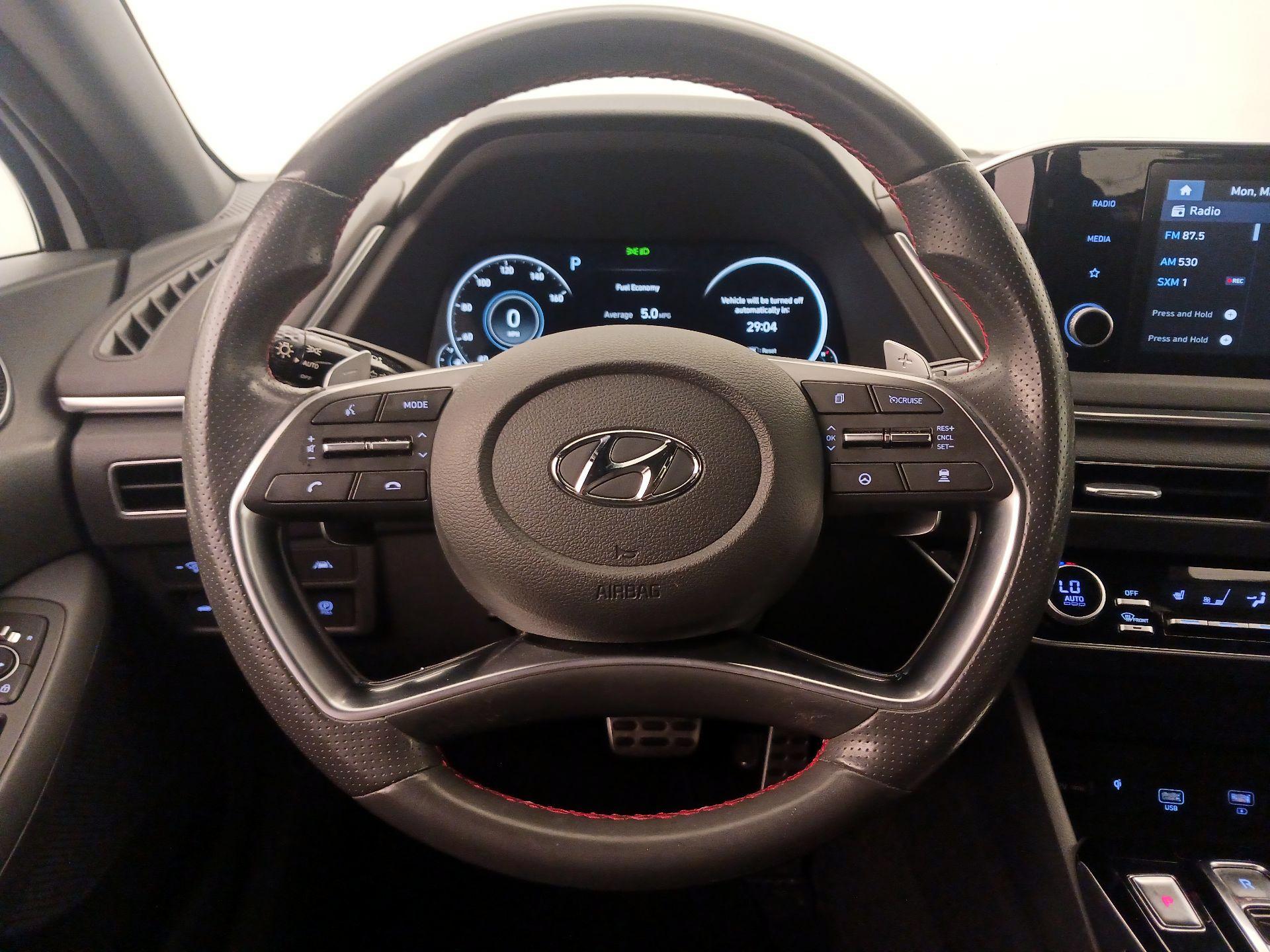 Thumbnail: 2020 Hyundai Sonata - 10