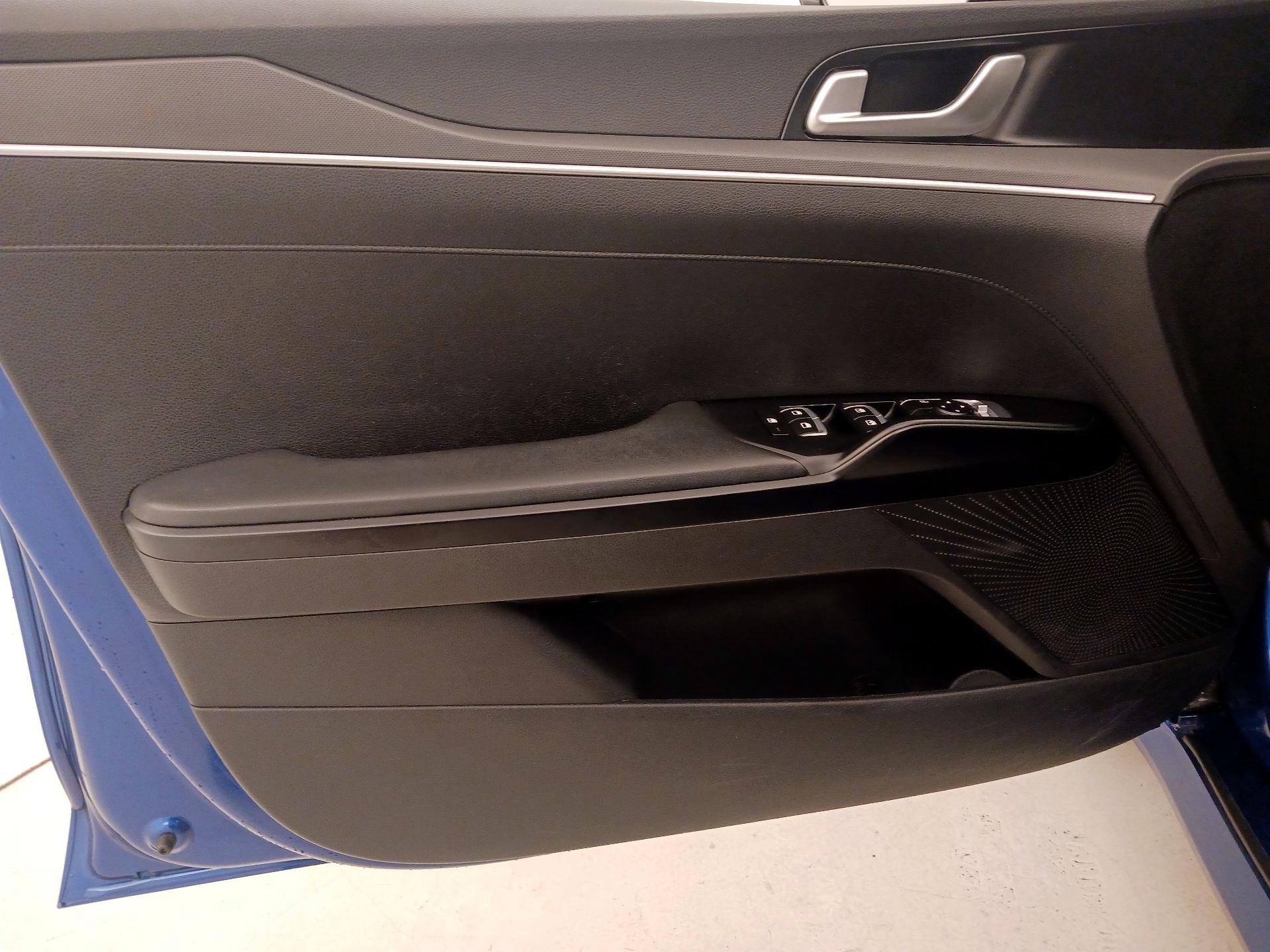 Thumbnail: 2021 Kia K5 - 12