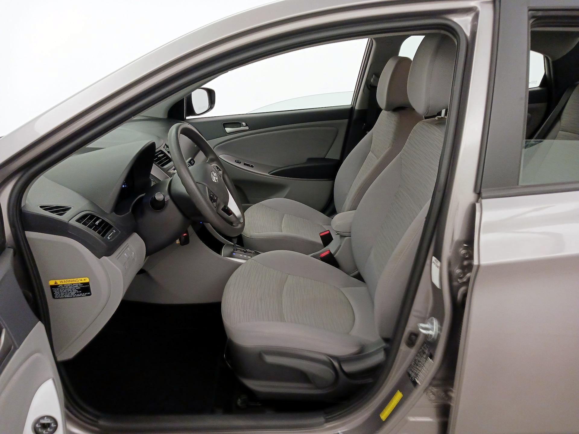 Thumbnail: 2017 Hyundai Accent - 11