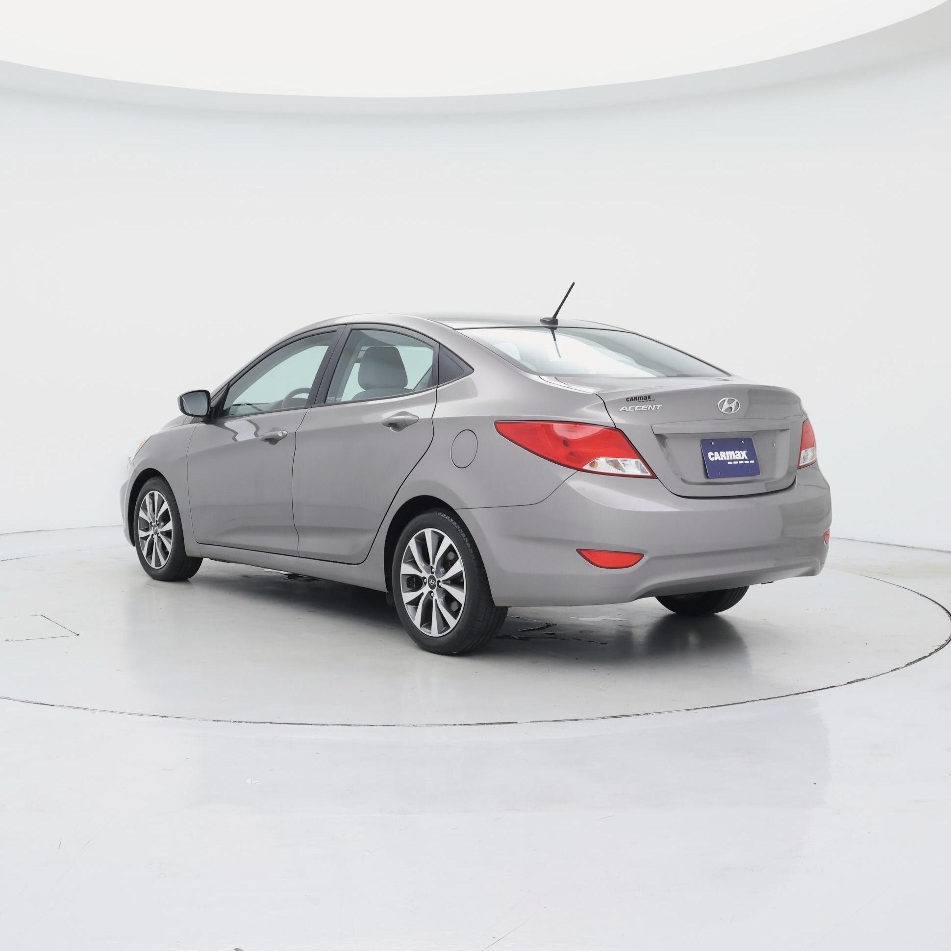 Thumbnail: 2017 Hyundai Accent - 2