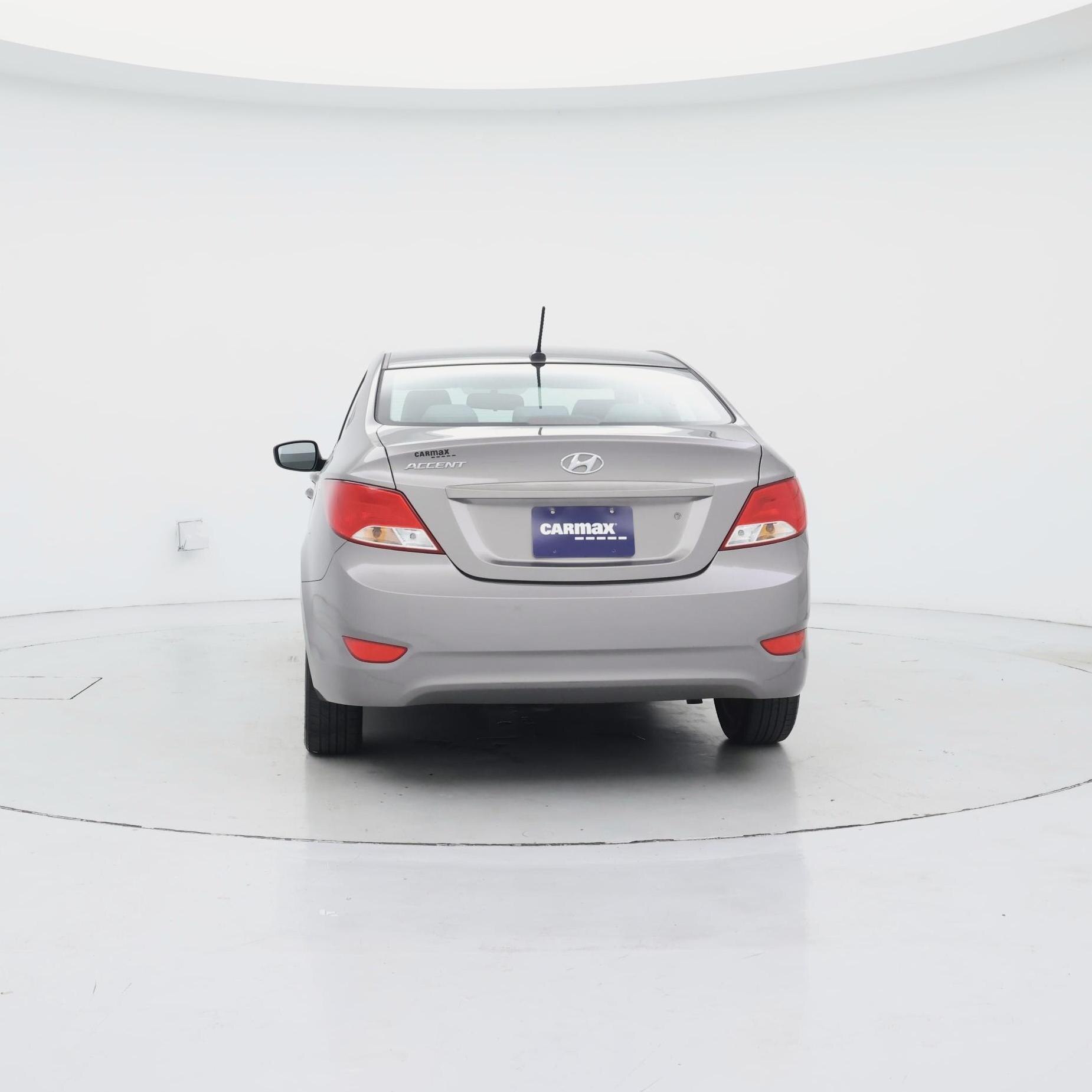 Thumbnail: 2017 Hyundai Accent - 6
