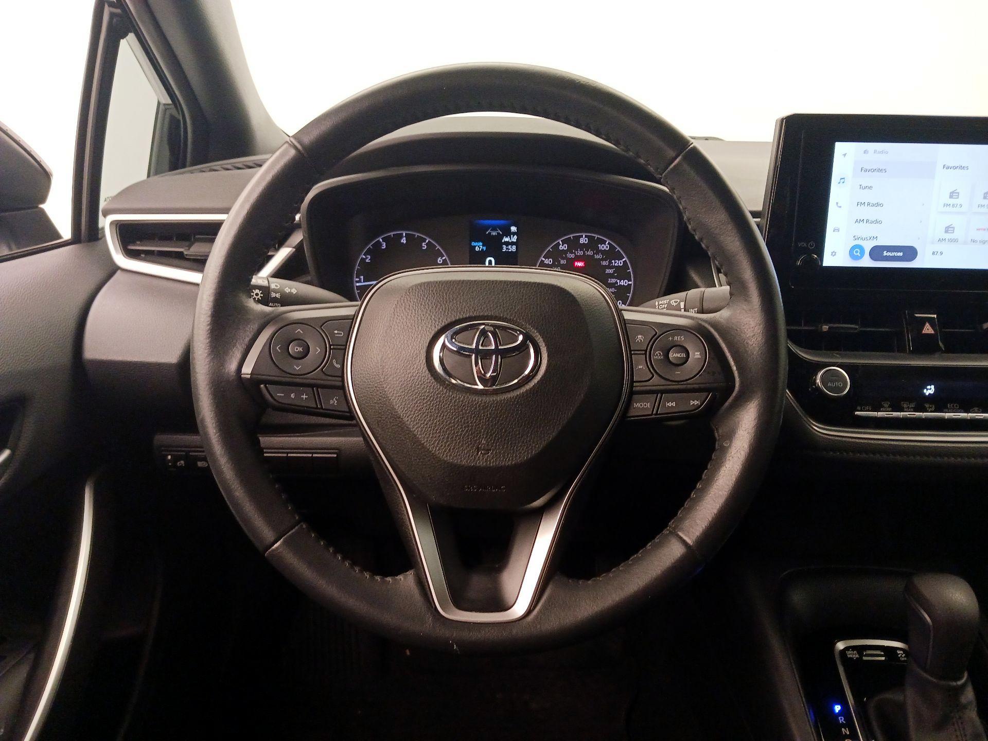 Thumbnail: 2023 Toyota Corolla - 10