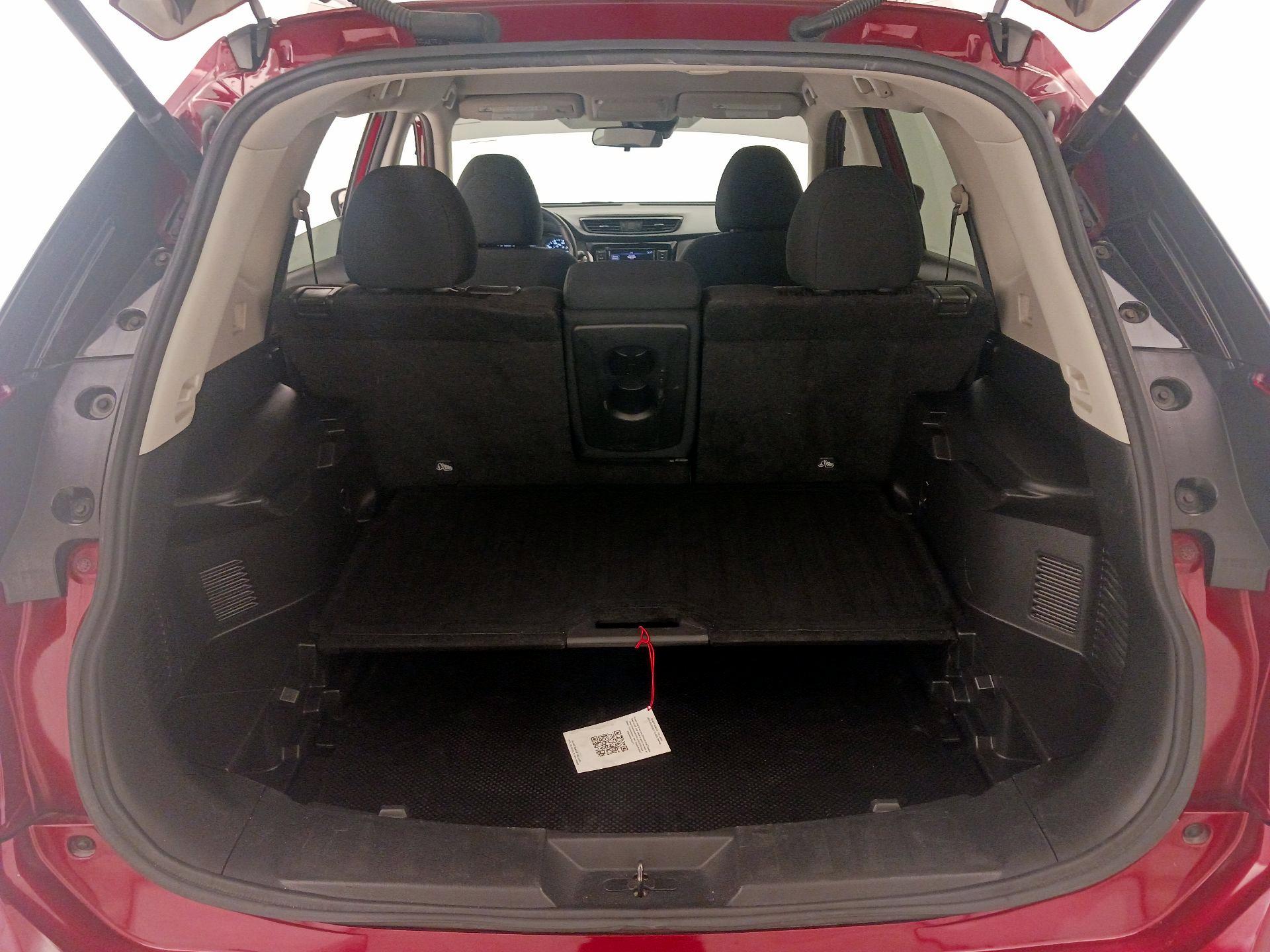 Thumbnail: 2019 Nissan Rogue - 20