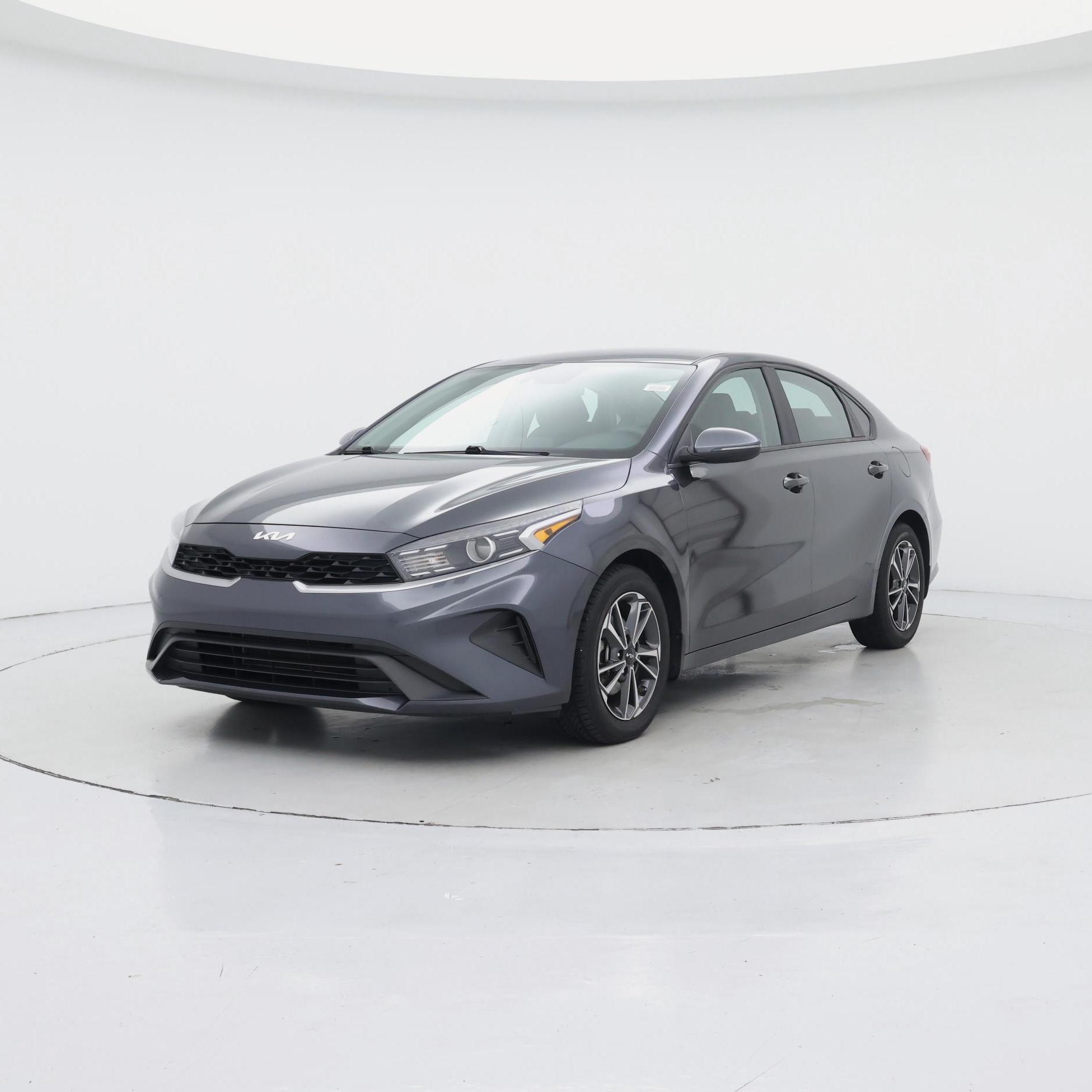 Thumbnail: 2022 Kia Forte - 4