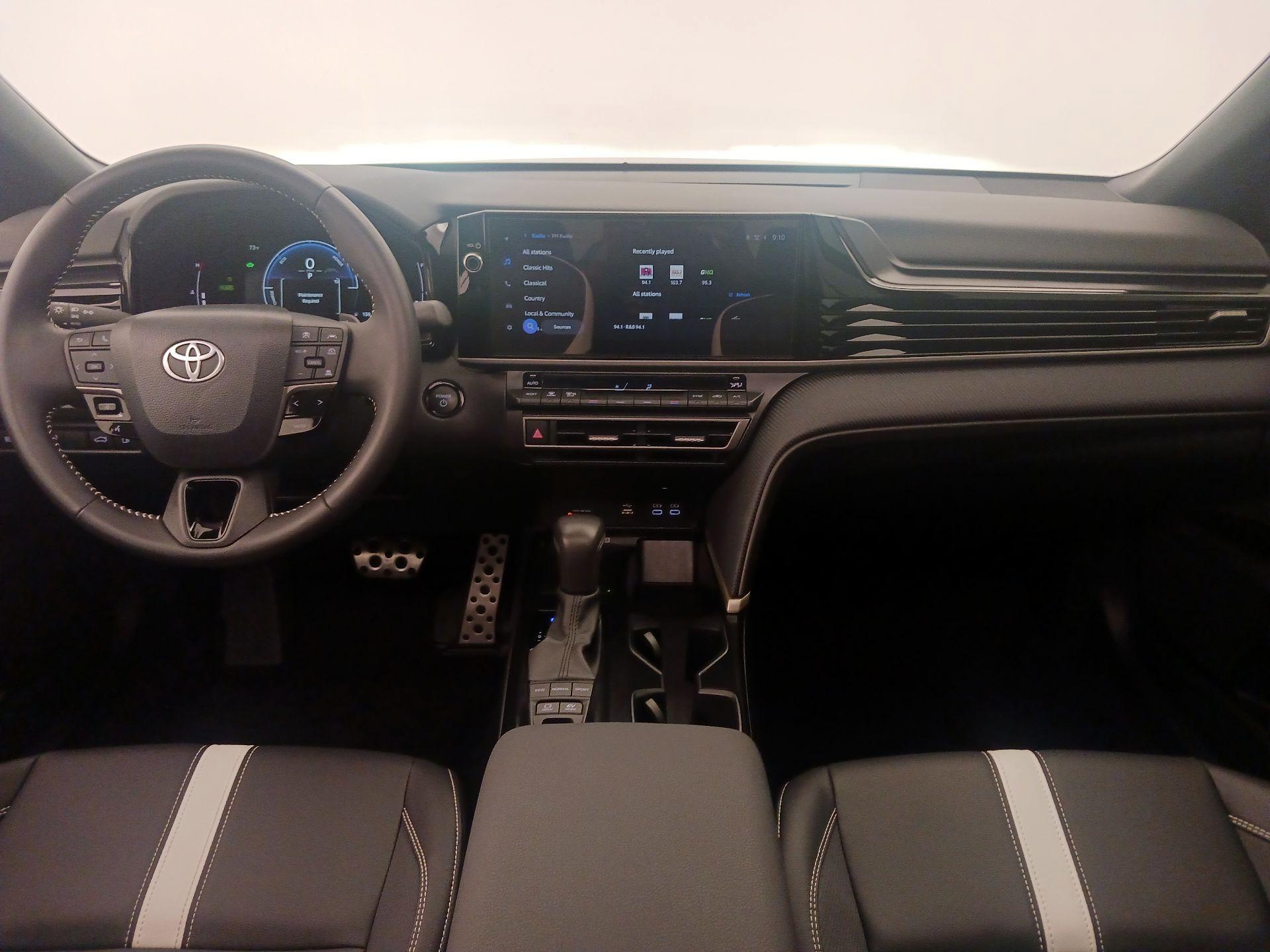 Thumbnail: 2025 Toyota Camry - 9