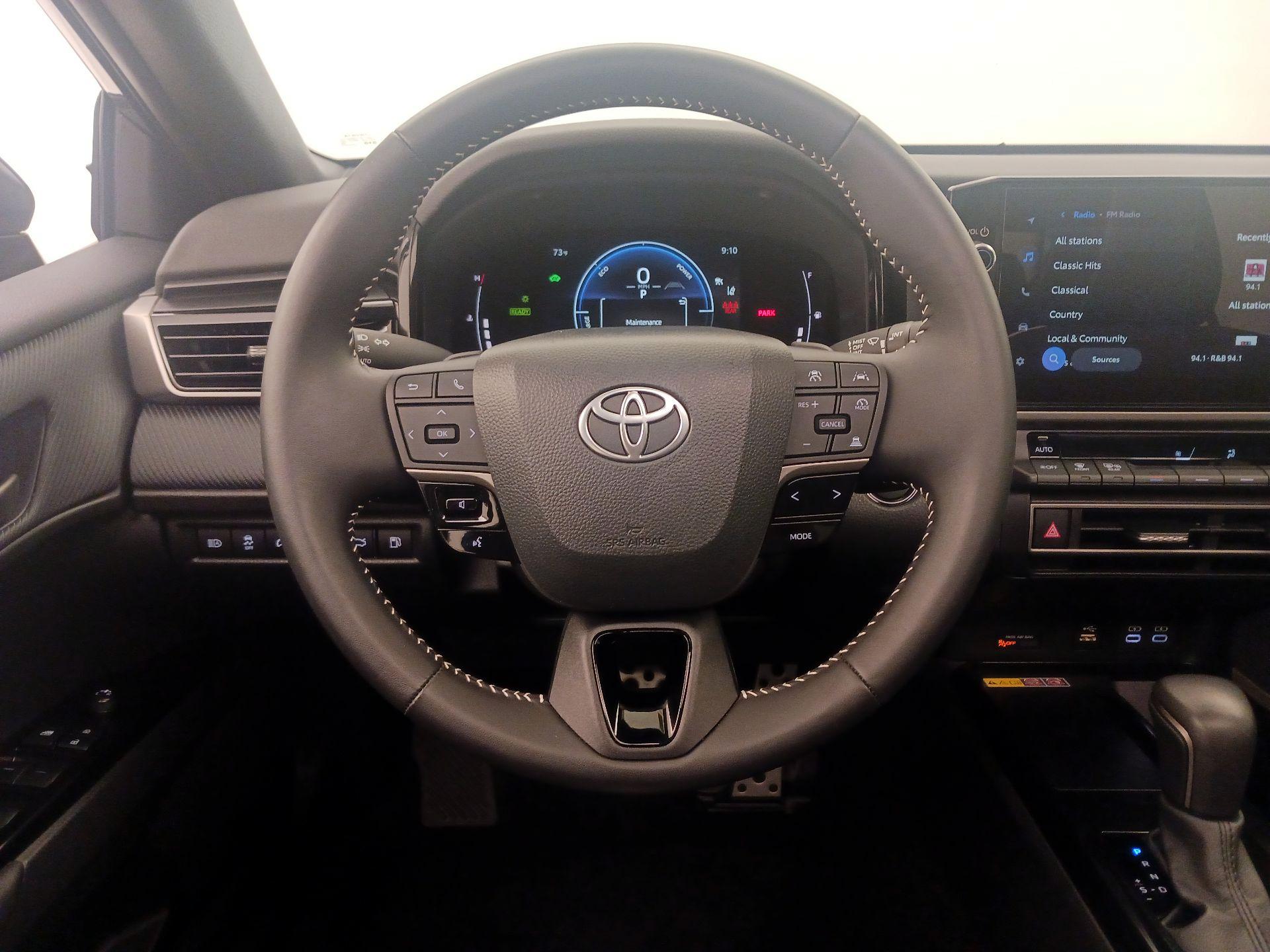 Thumbnail: 2025 Toyota Camry - 10