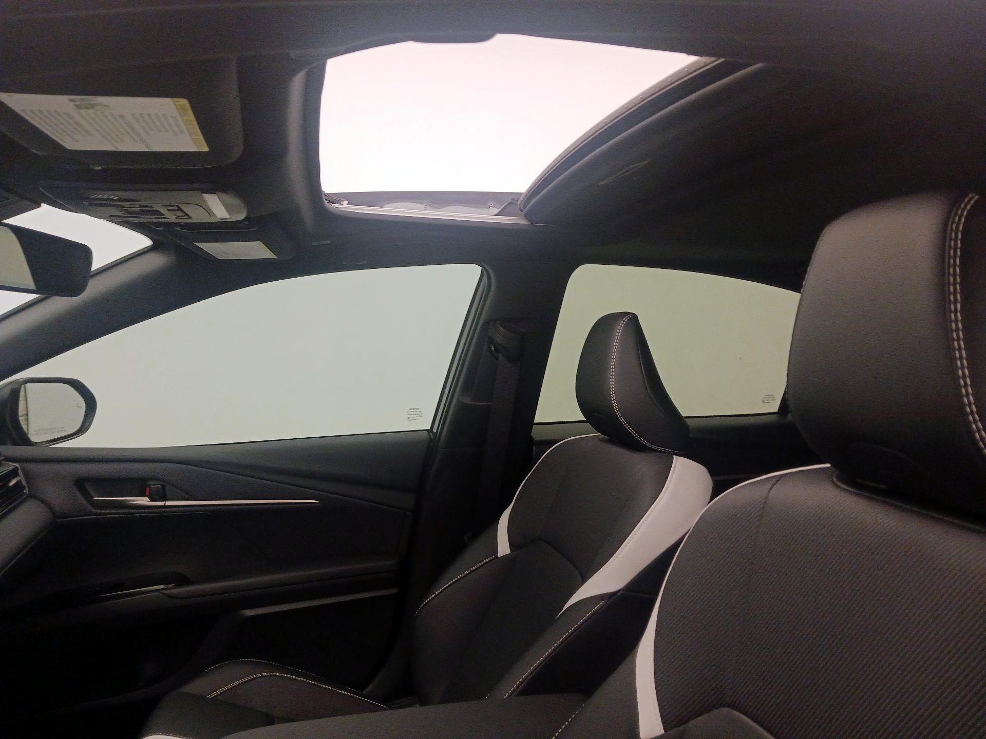 Thumbnail: 2025 Toyota Camry - 19