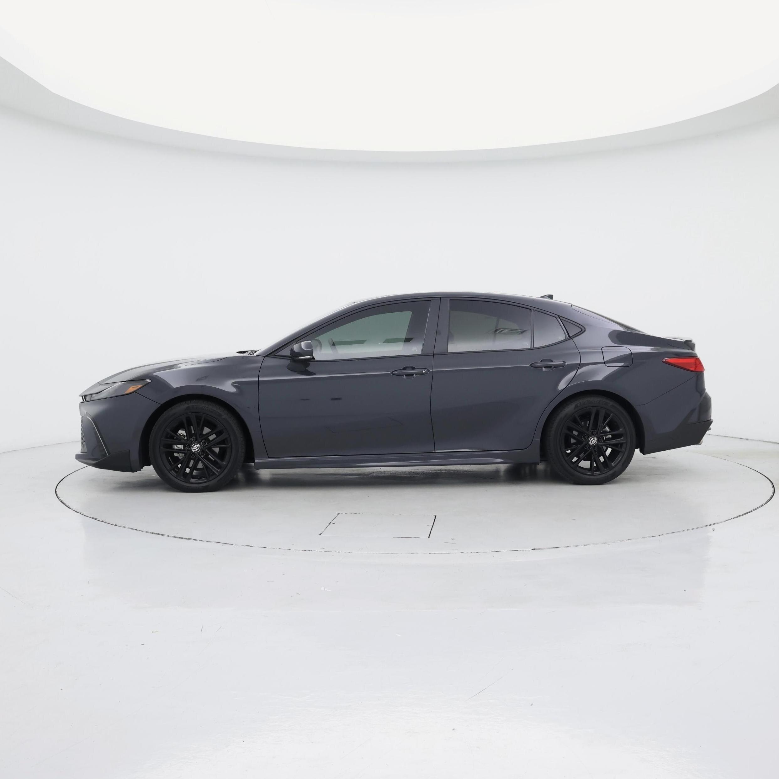 Thumbnail: 2025 Toyota Camry - 3
