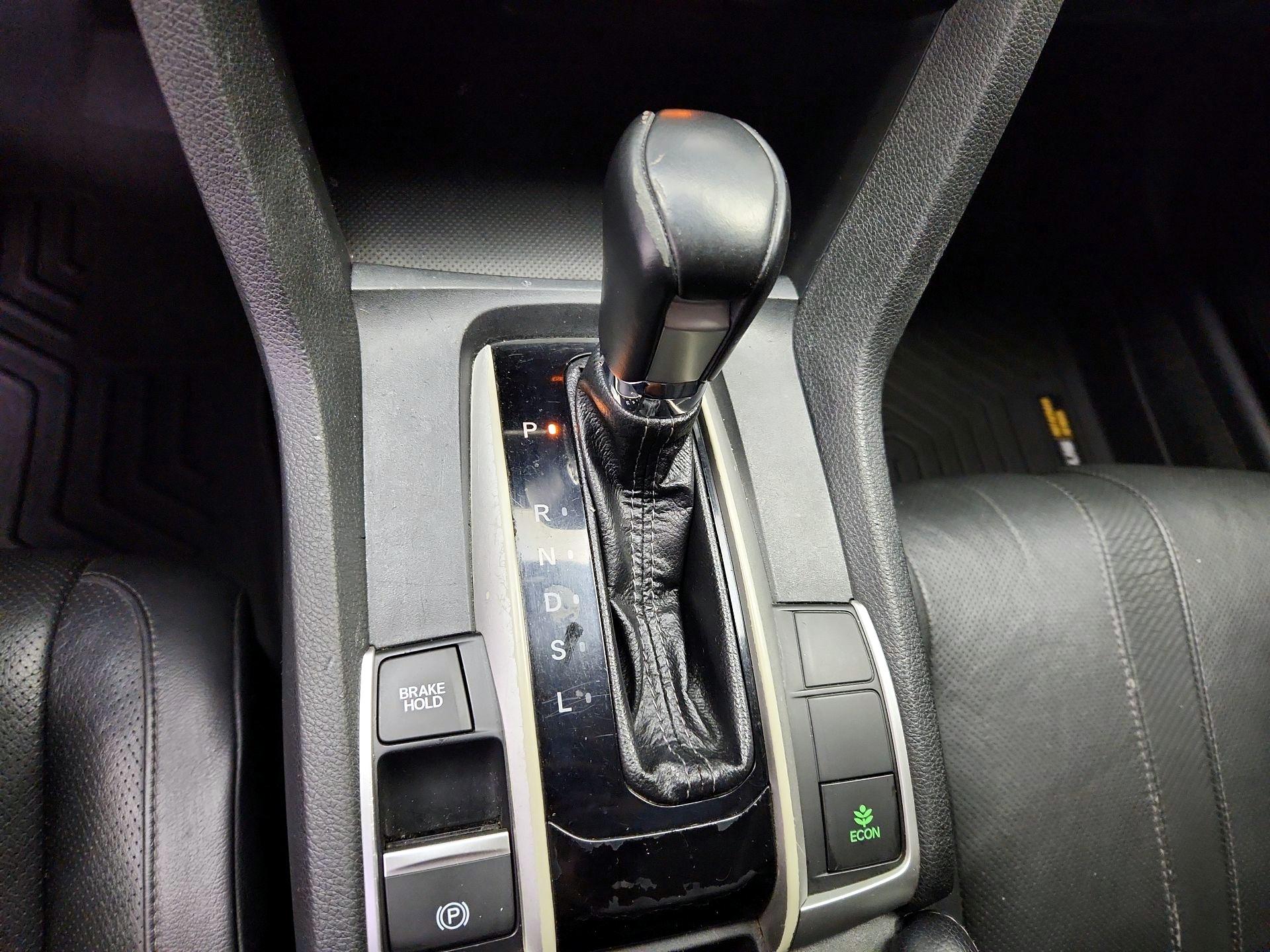 Thumbnail: 2017 Honda Civic - 17