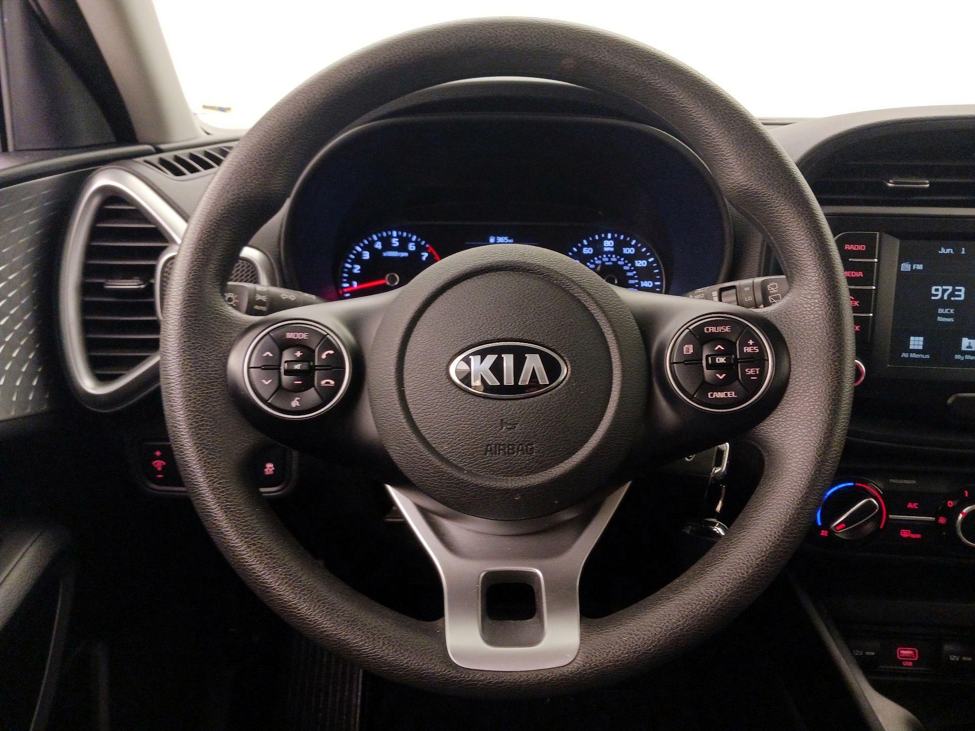 Thumbnail: 2020 Kia Soul - 10