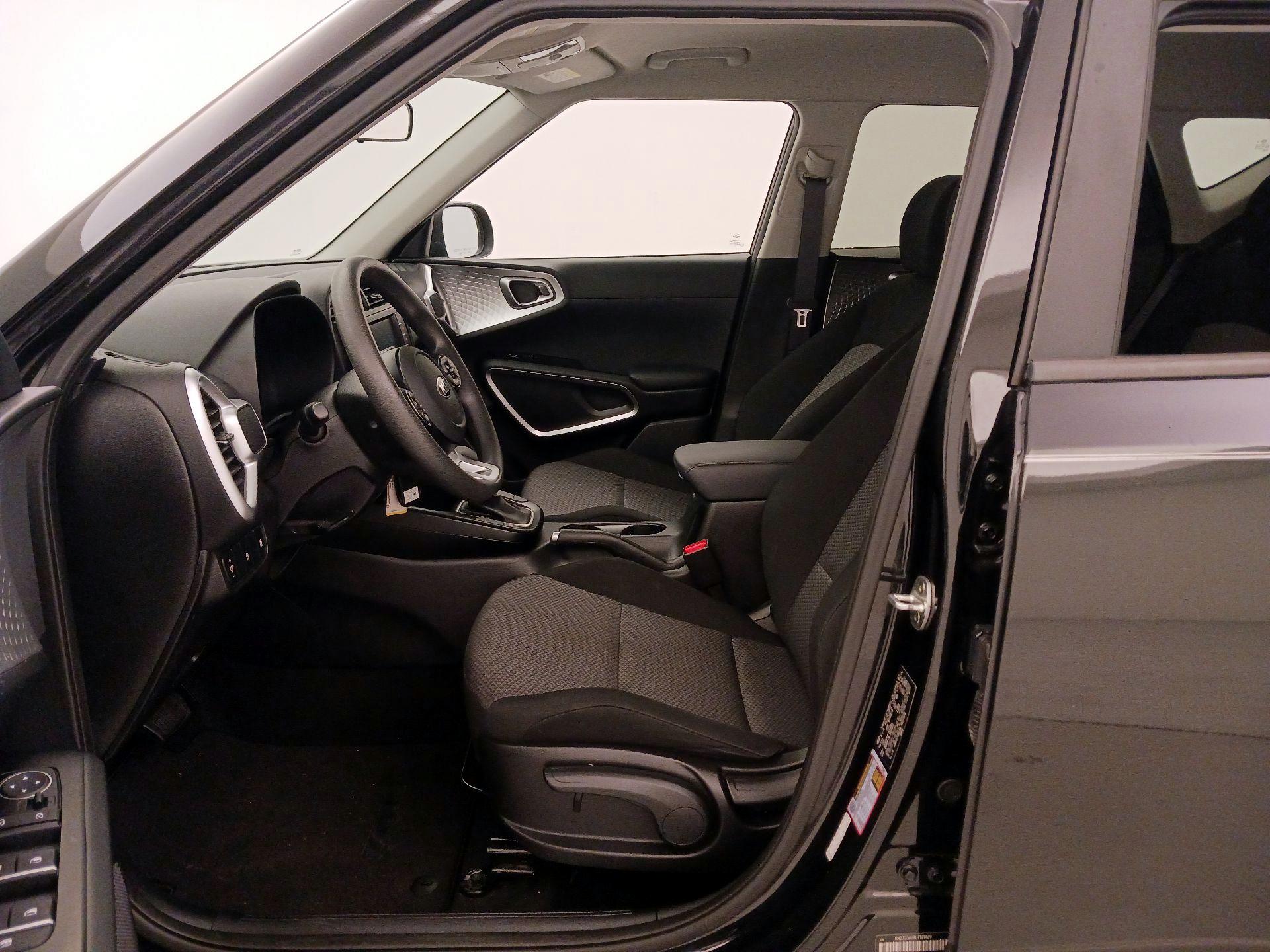 Thumbnail: 2020 Kia Soul - 11