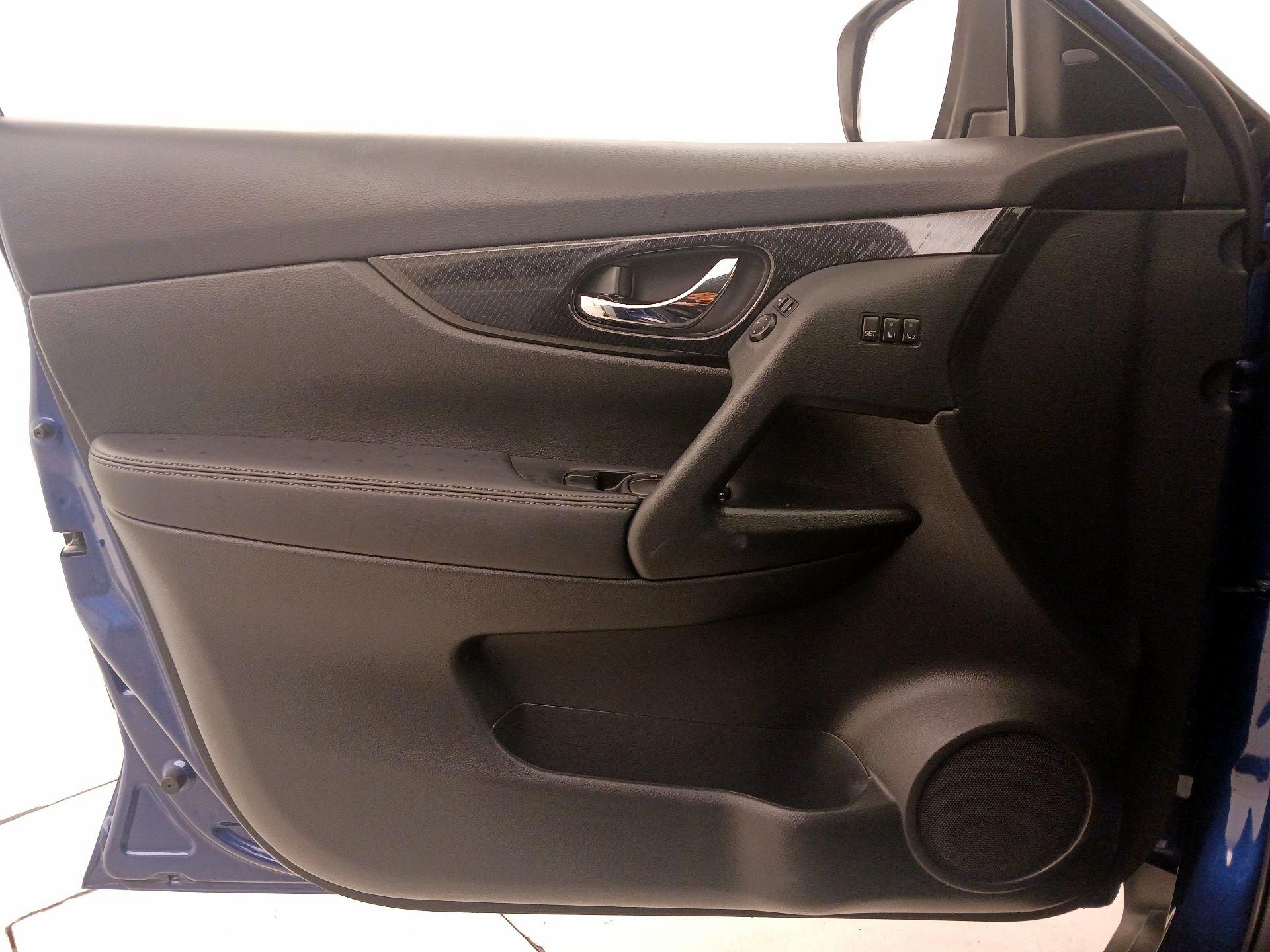 Thumbnail: 2020 Nissan Rogue - 12
