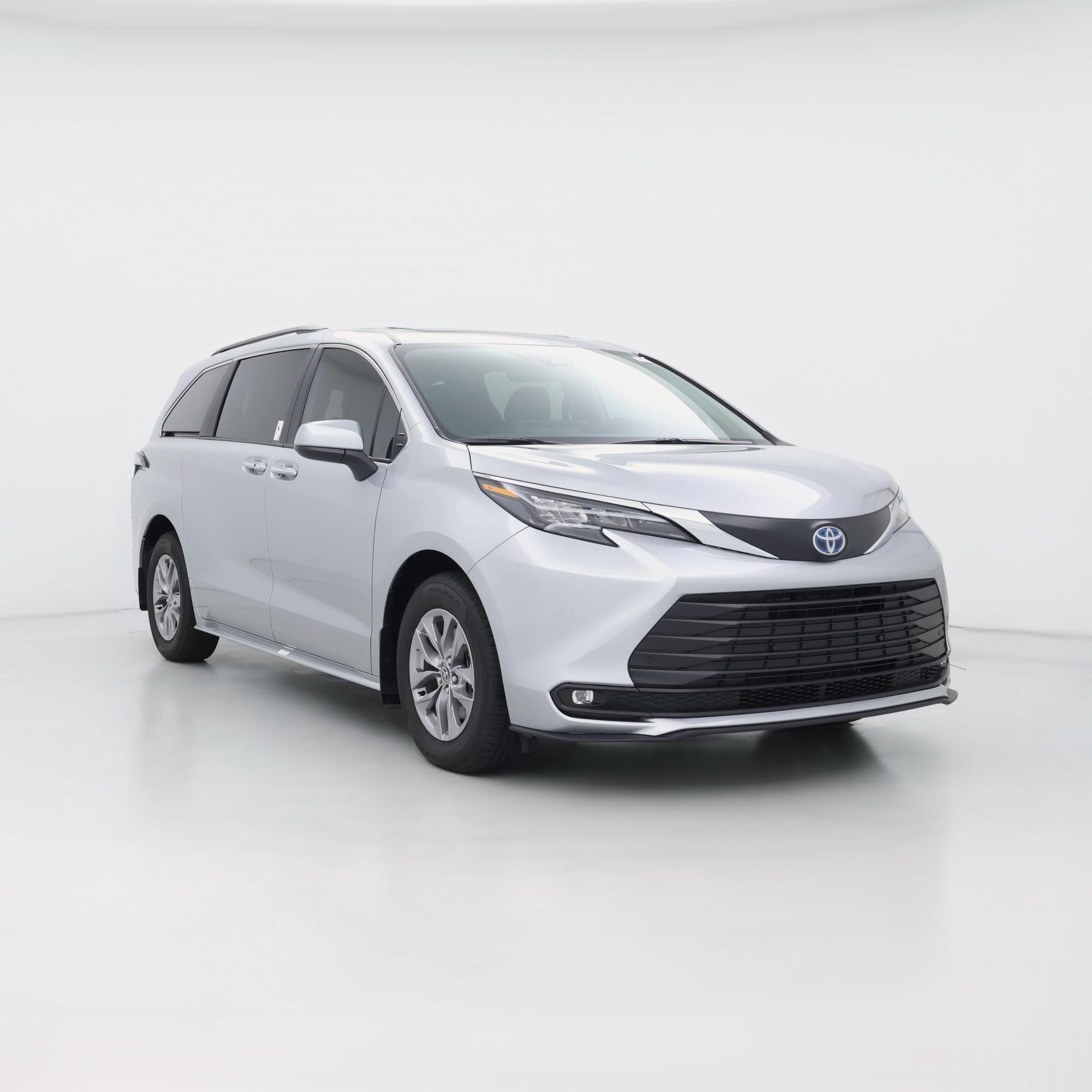 Thumbnail: 2025 Toyota Sienna - 1