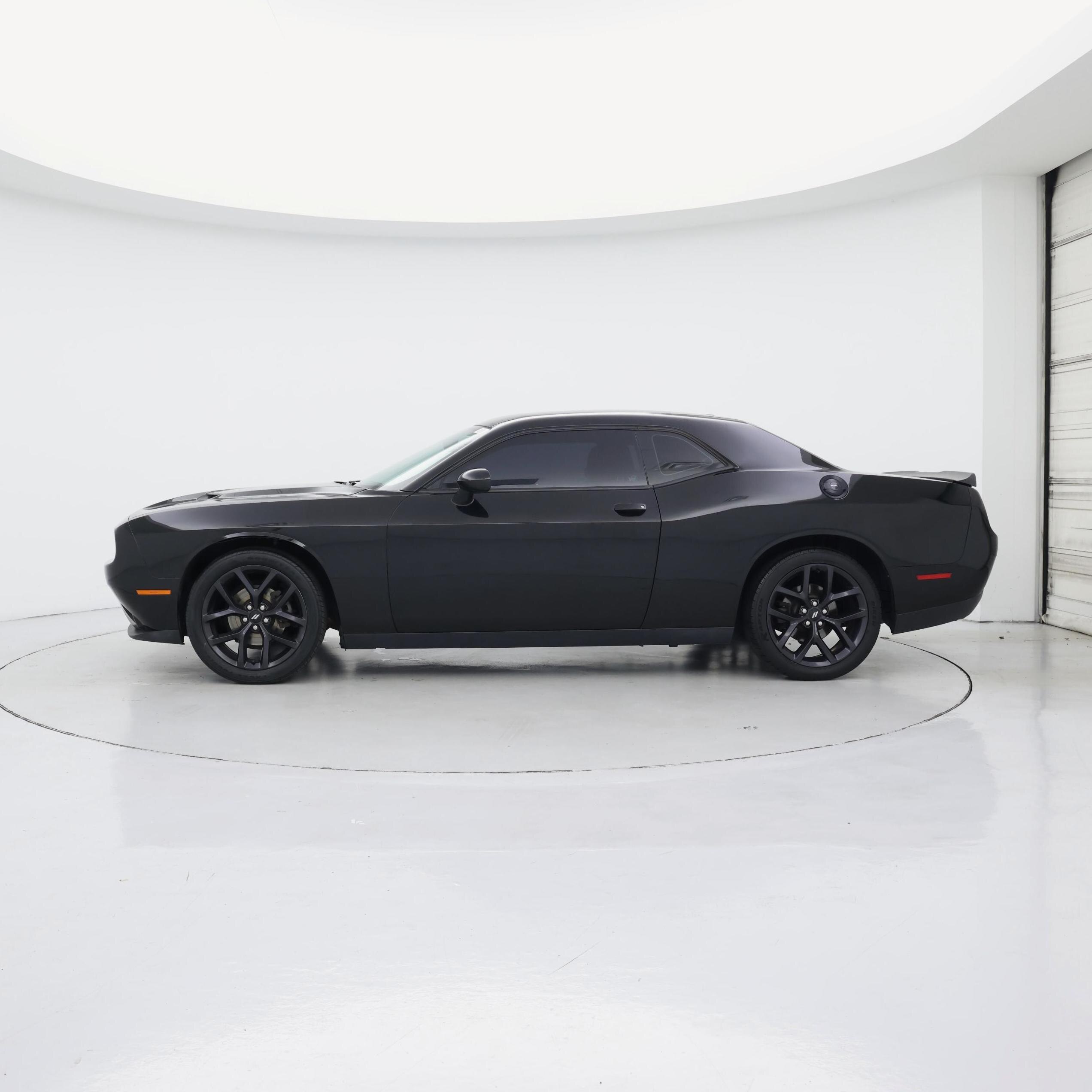 Thumbnail: 2020 Dodge Challenger - 3