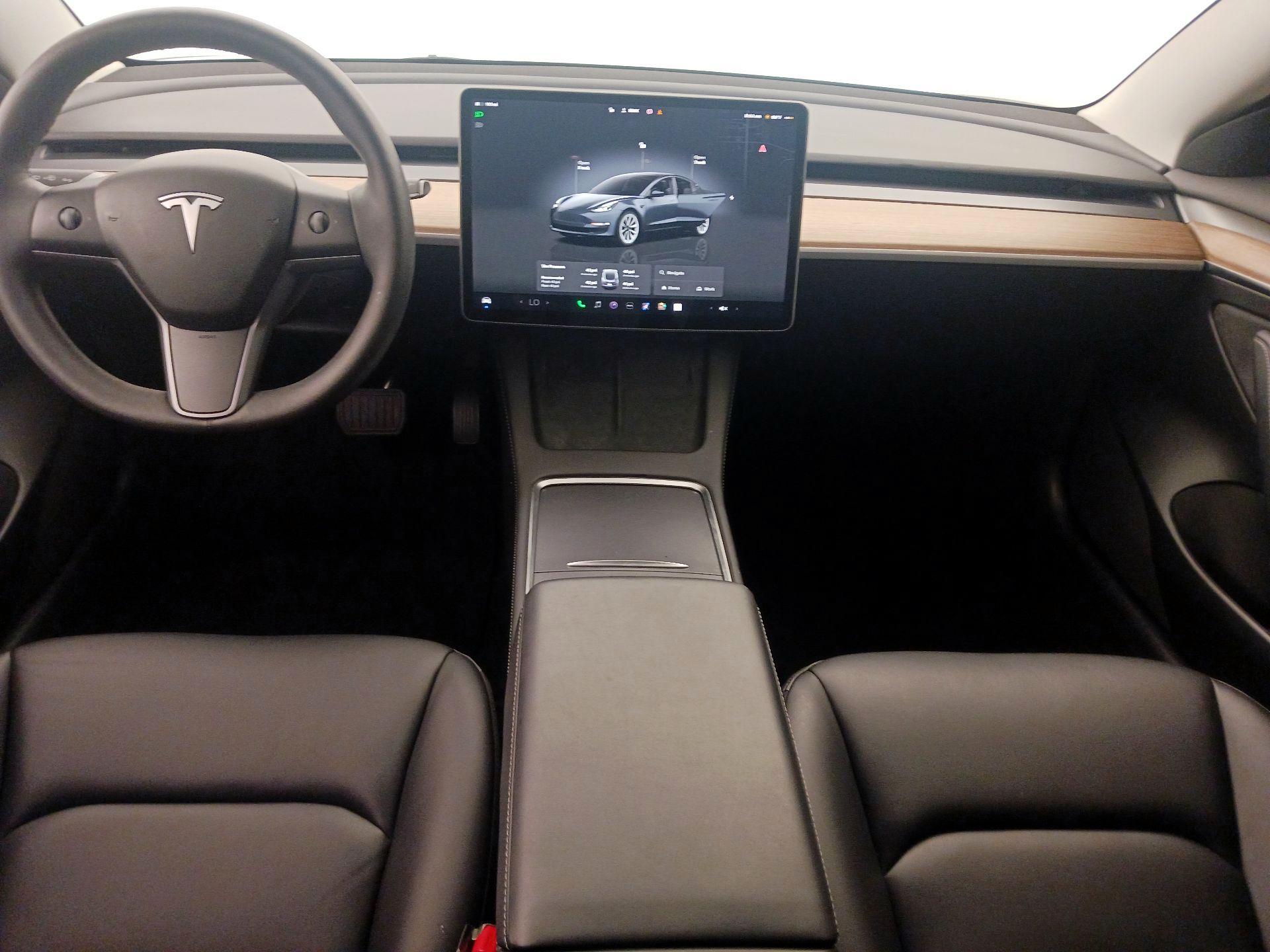 Thumbnail: 2023 Tesla Model 3 - 9
