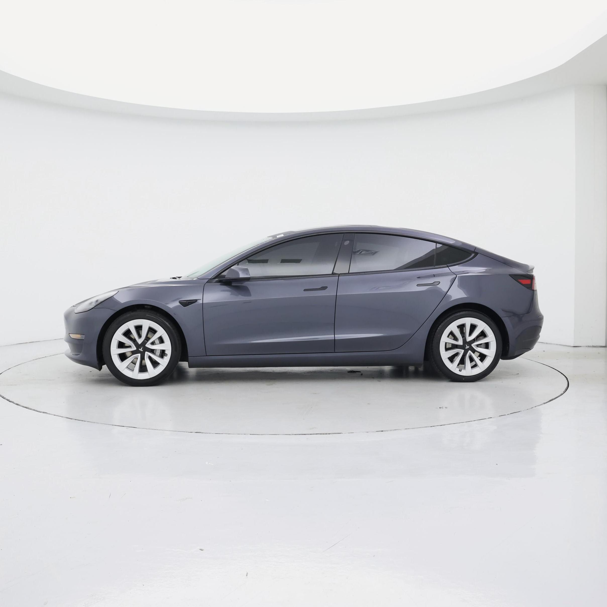 Thumbnail: 2023 Tesla Model 3 - 3