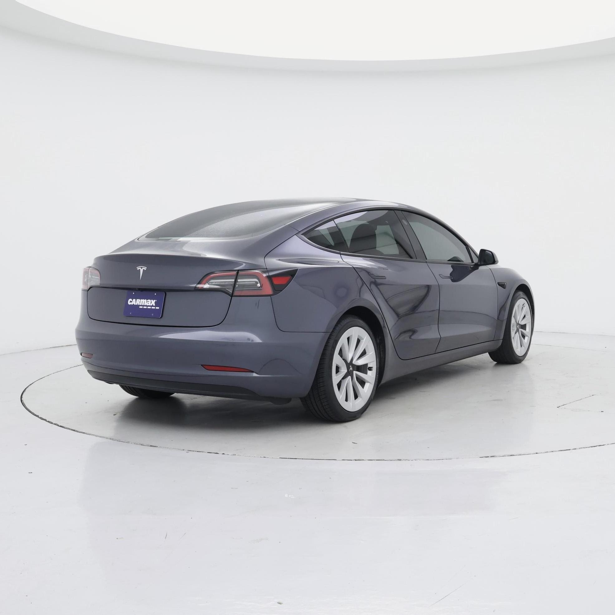 Thumbnail: 2023 Tesla Model 3 - 8