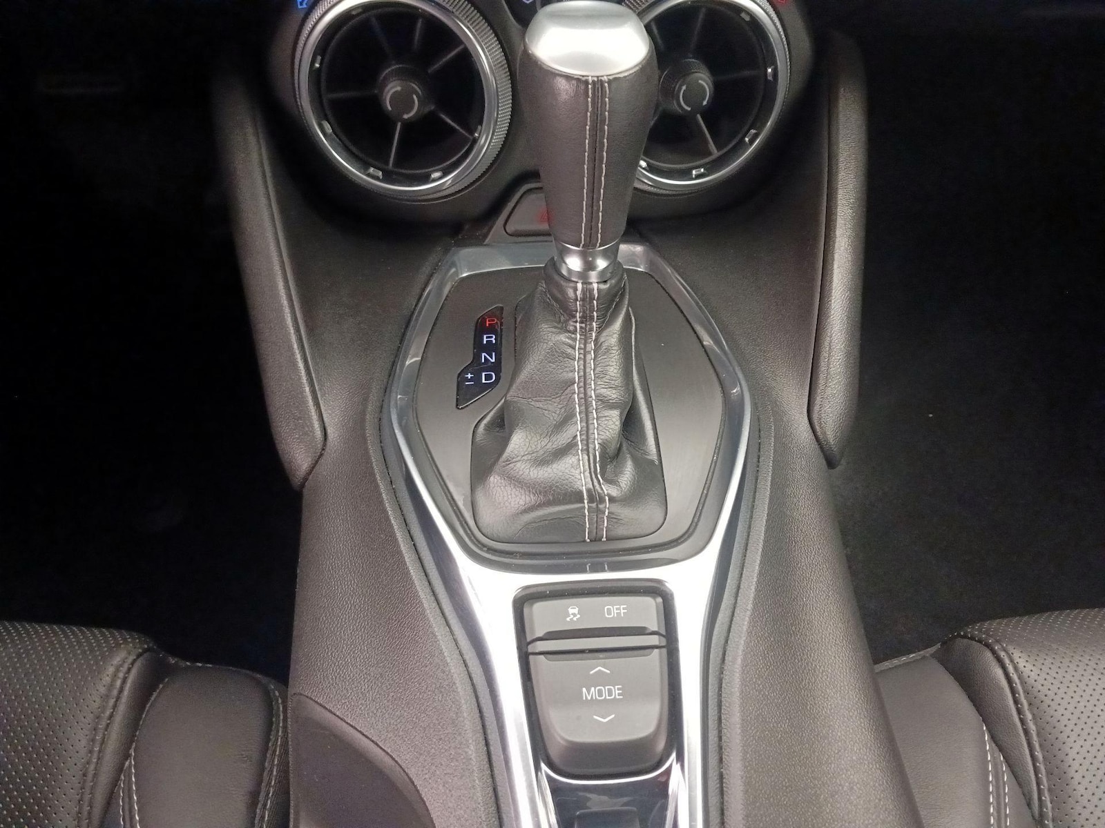 2020 Chevrolet Camaro 2LT - Photo 17