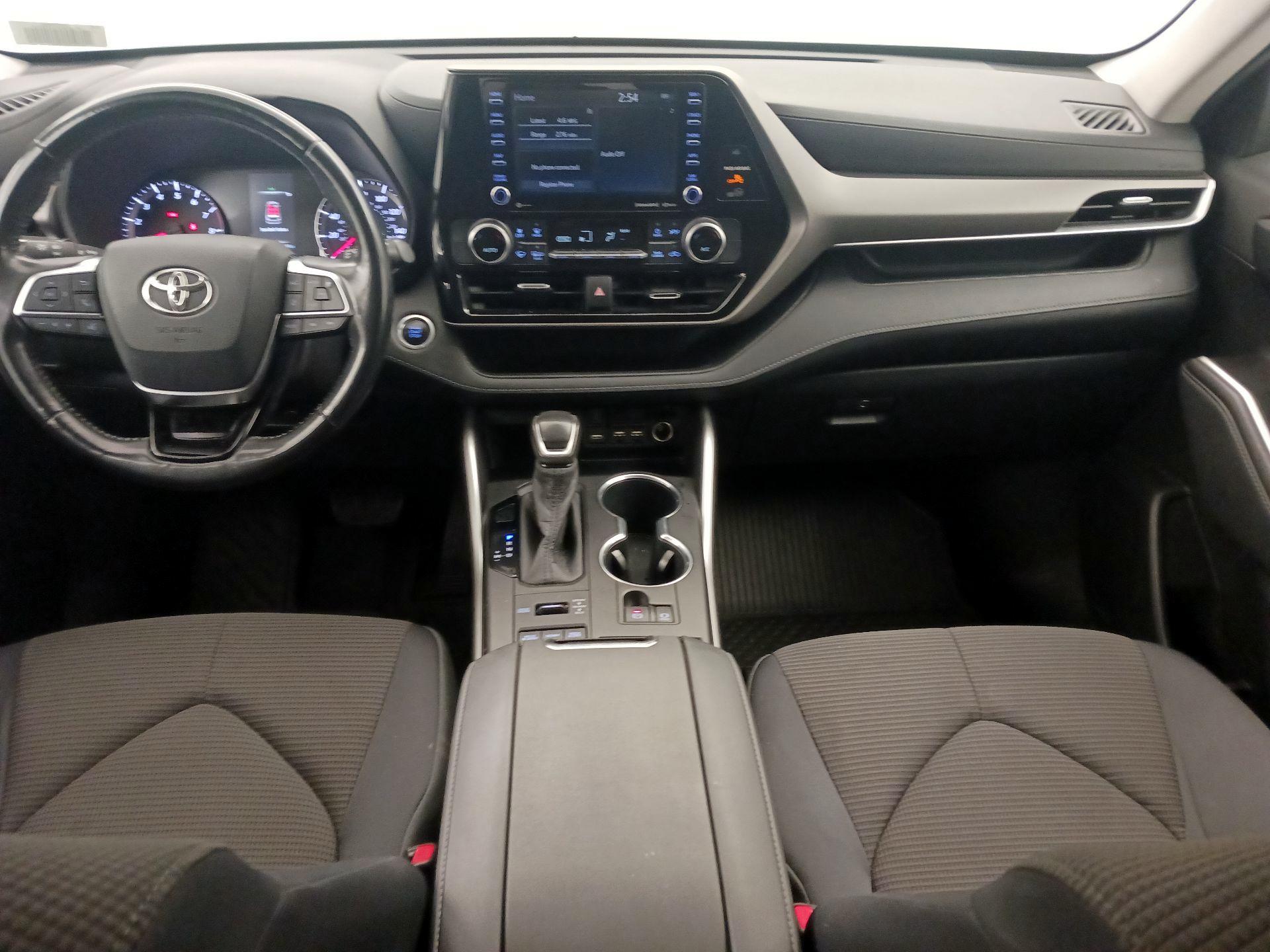 Thumbnail: 2020 Toyota Highlander - 9