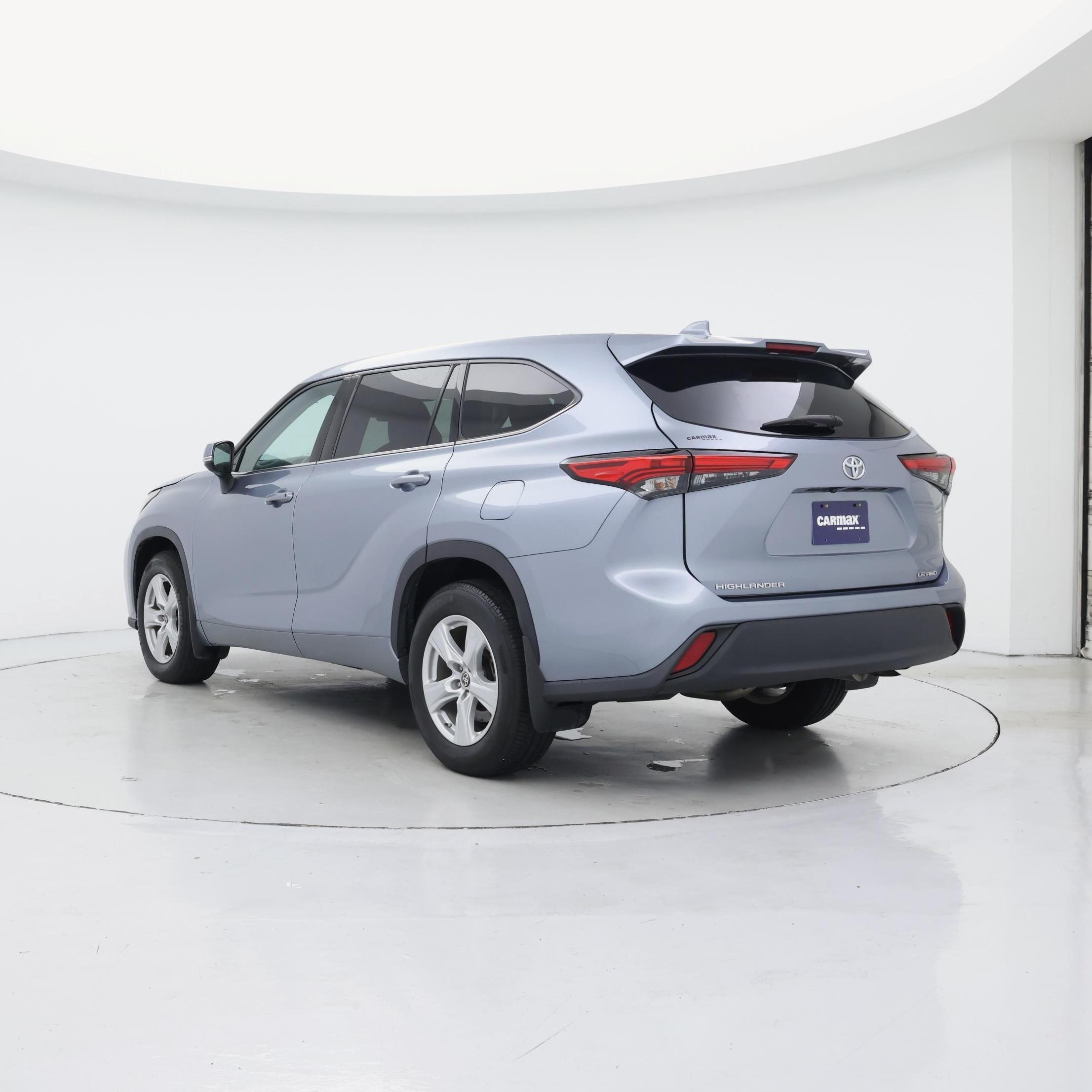 Thumbnail: 2020 Toyota Highlander - 2
