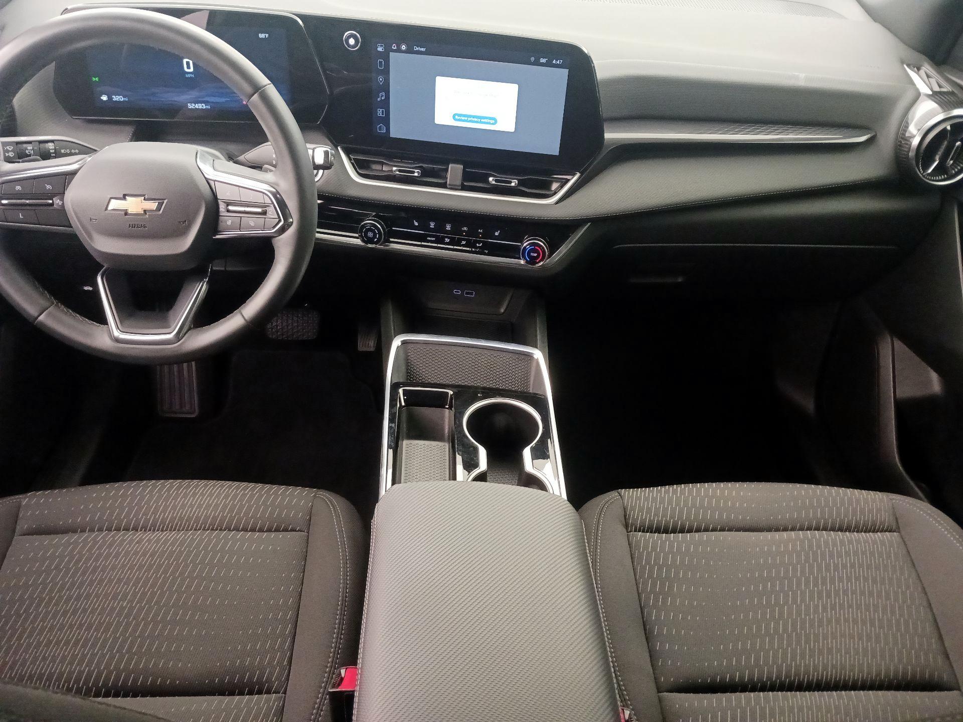 Thumbnail: 2025 Chevrolet Equinox - 9