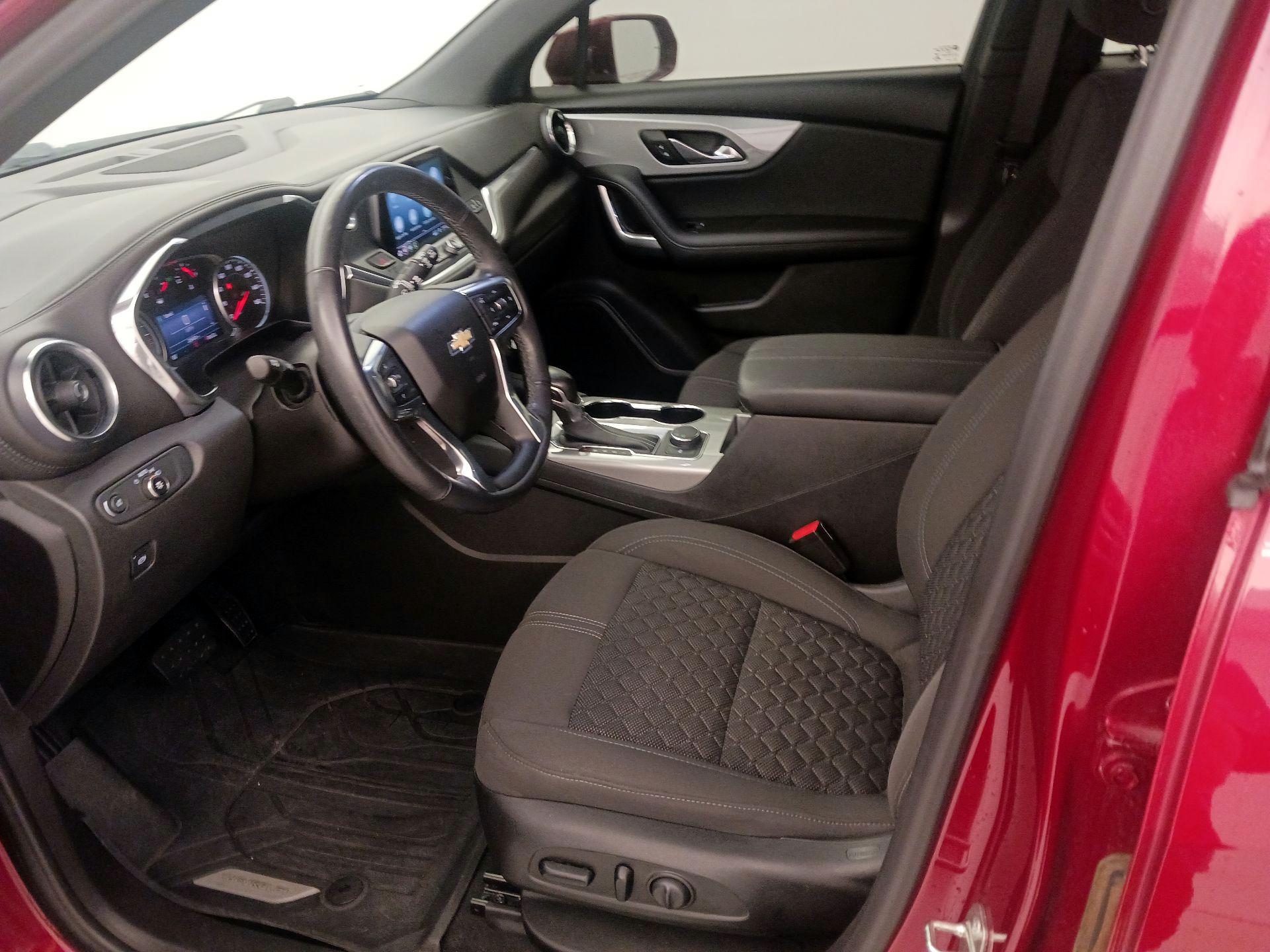 Thumbnail: 2019 Chevrolet Blazer - 11