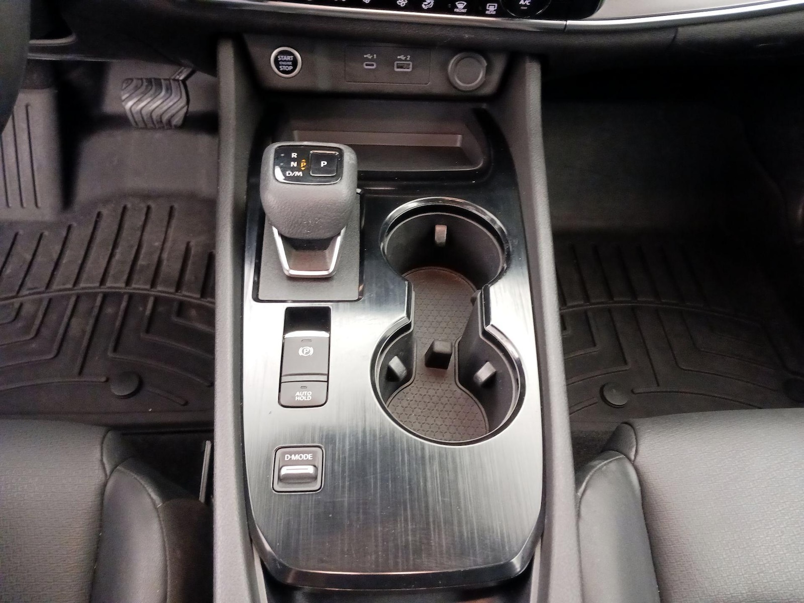 2022 Nissan Rogue SV - Photo 18