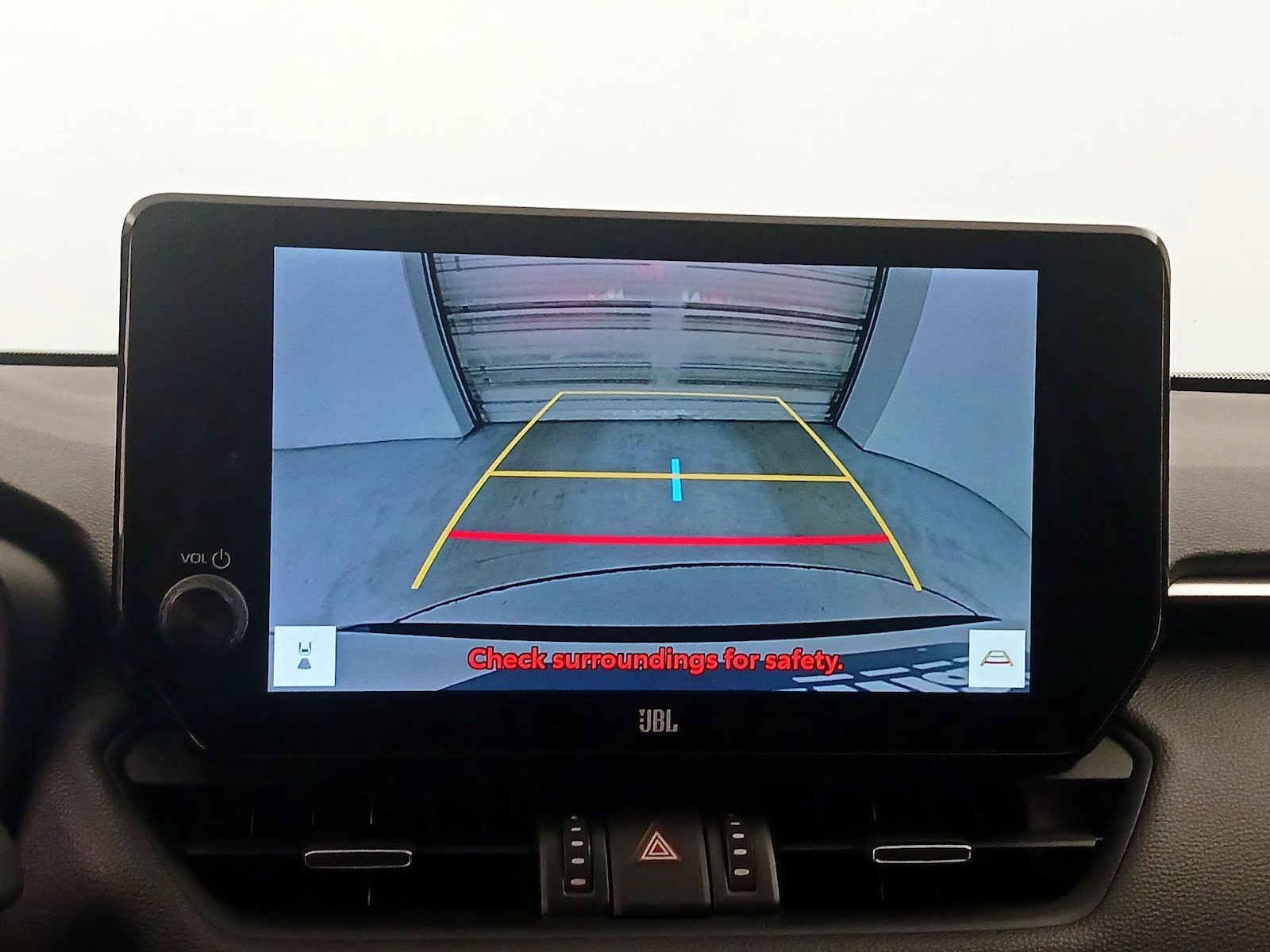 2025 Toyota RAV4 XSE - Photo 15
