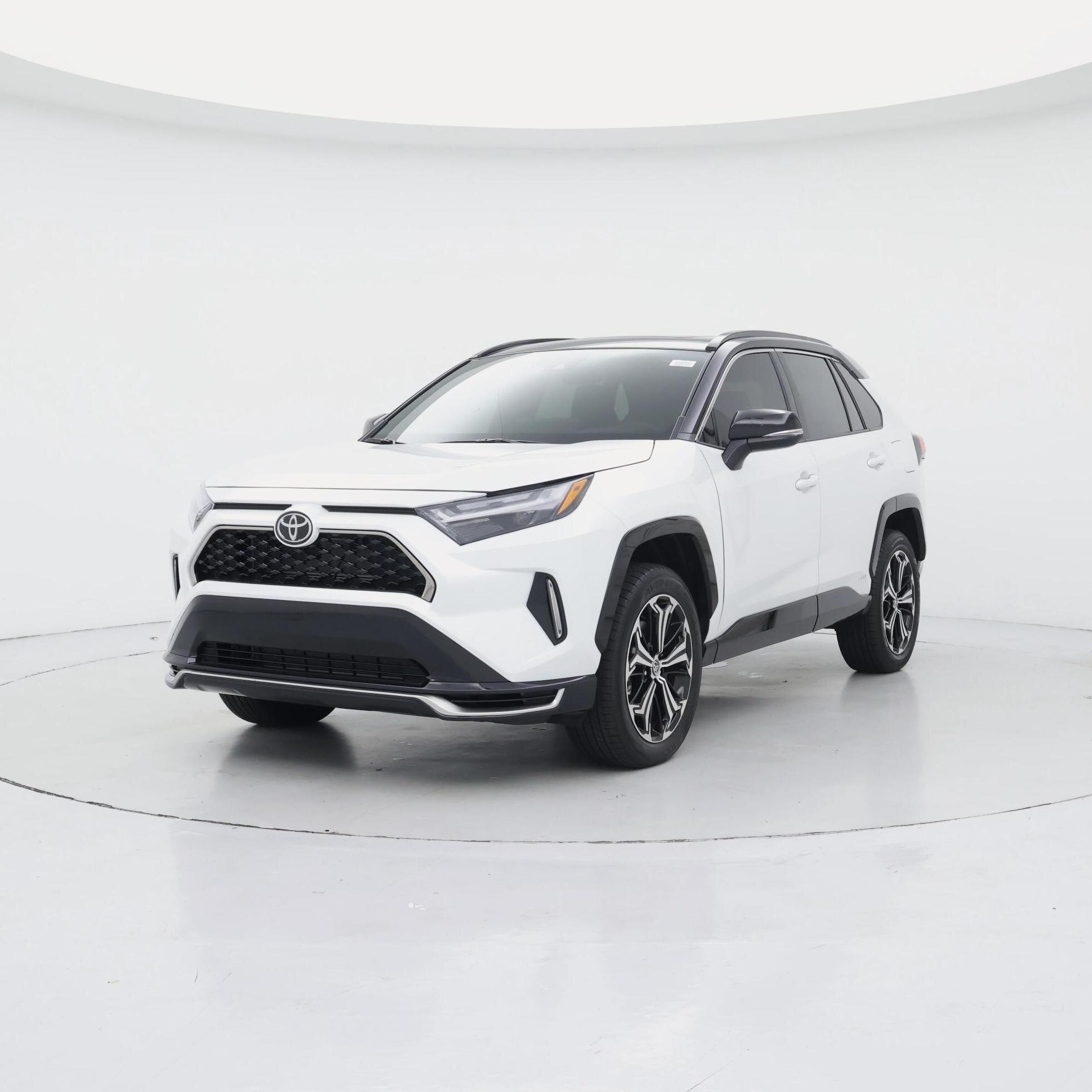 Thumbnail: 2025 Toyota RAV4 - 4